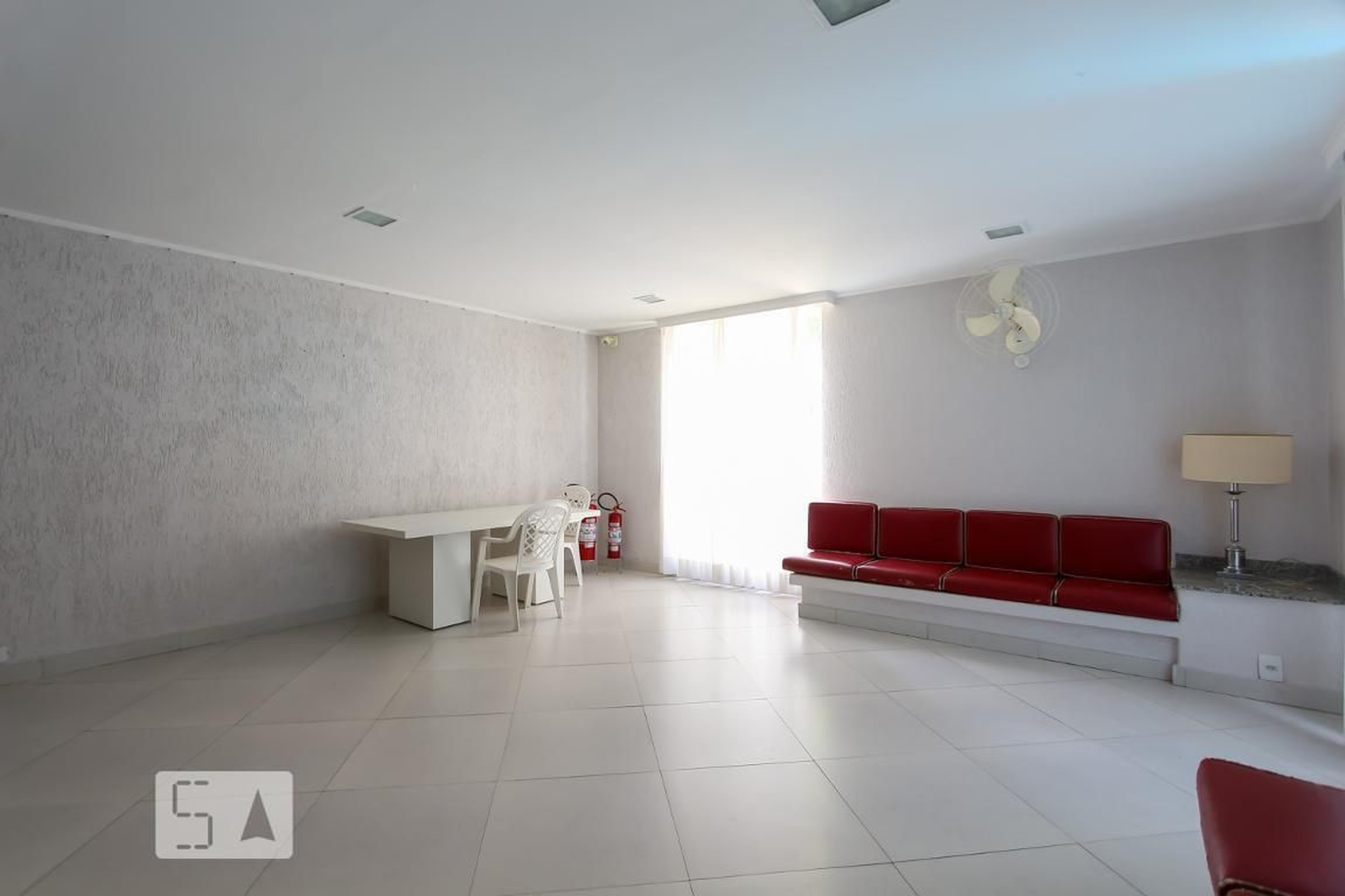 Salão de jogos - Ingres