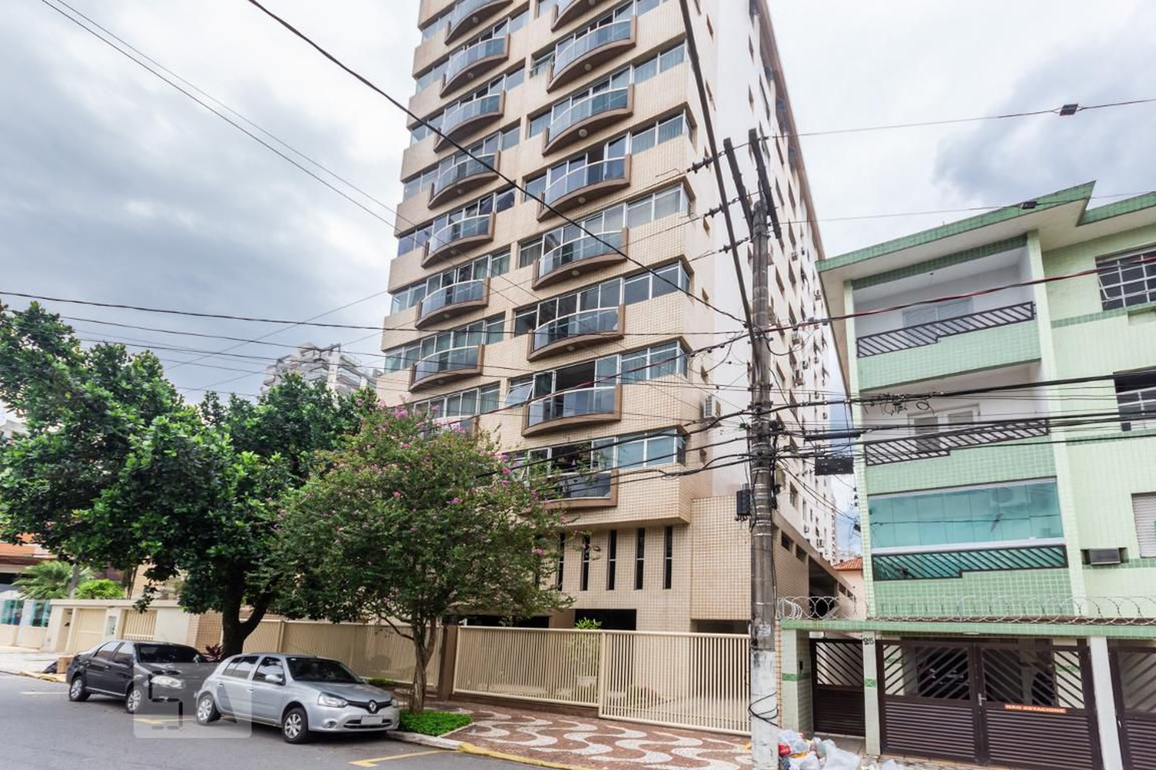 Fachada Condomínio Emília Farina