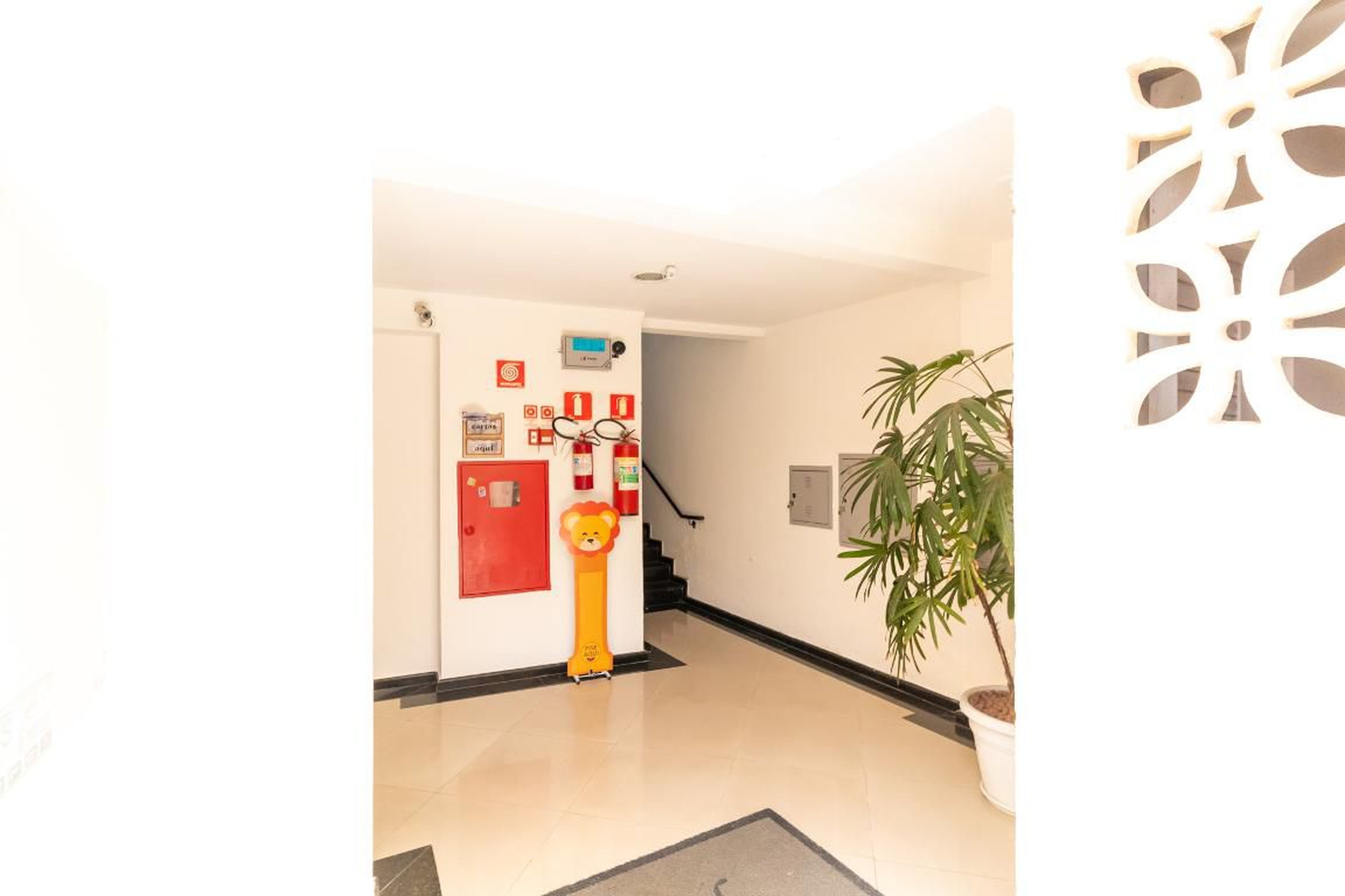 Hall de Entrada - Residencial Barnabé I