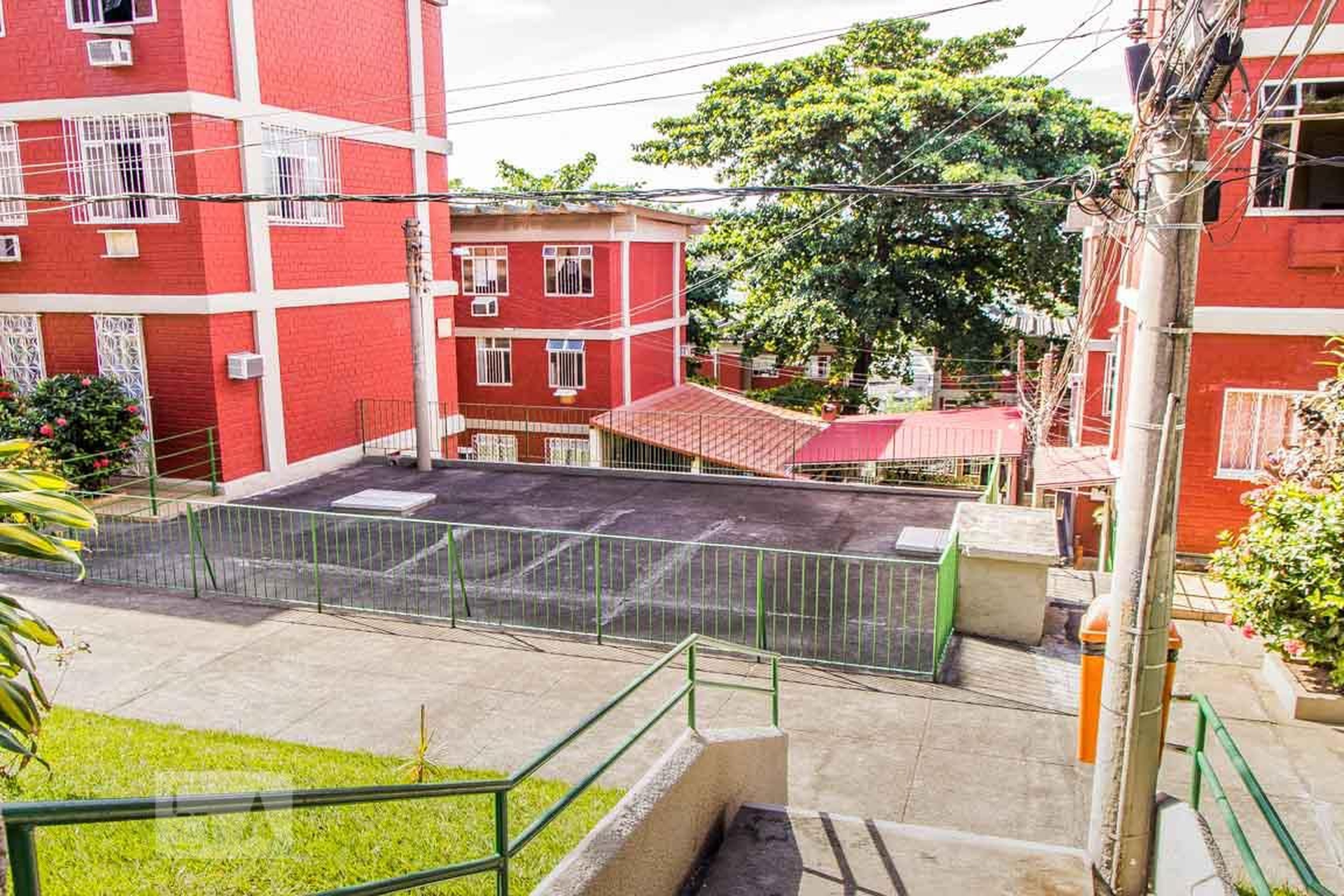 Condomínio - Altinópolis