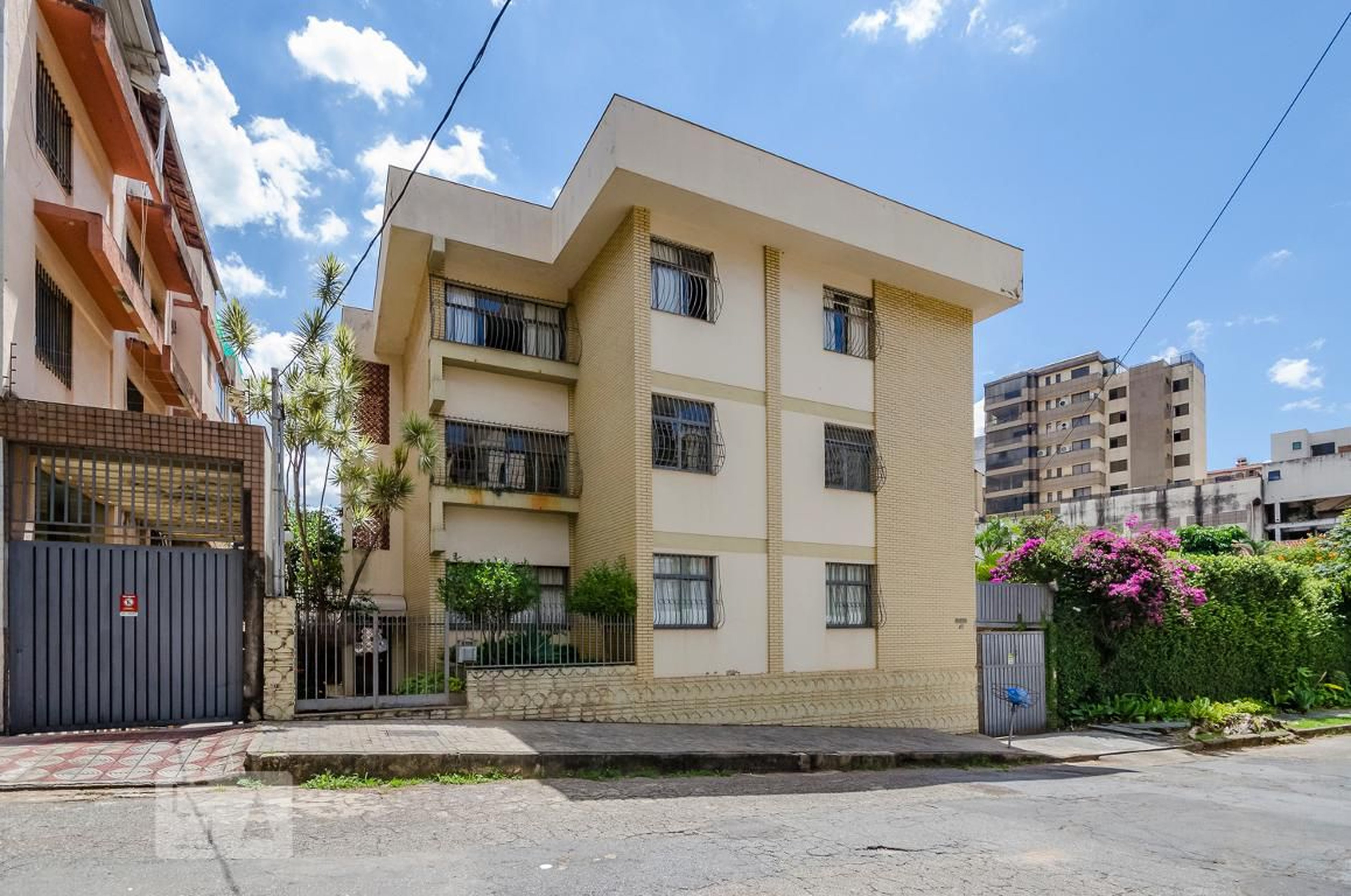 Fachada Condomínio Sagres