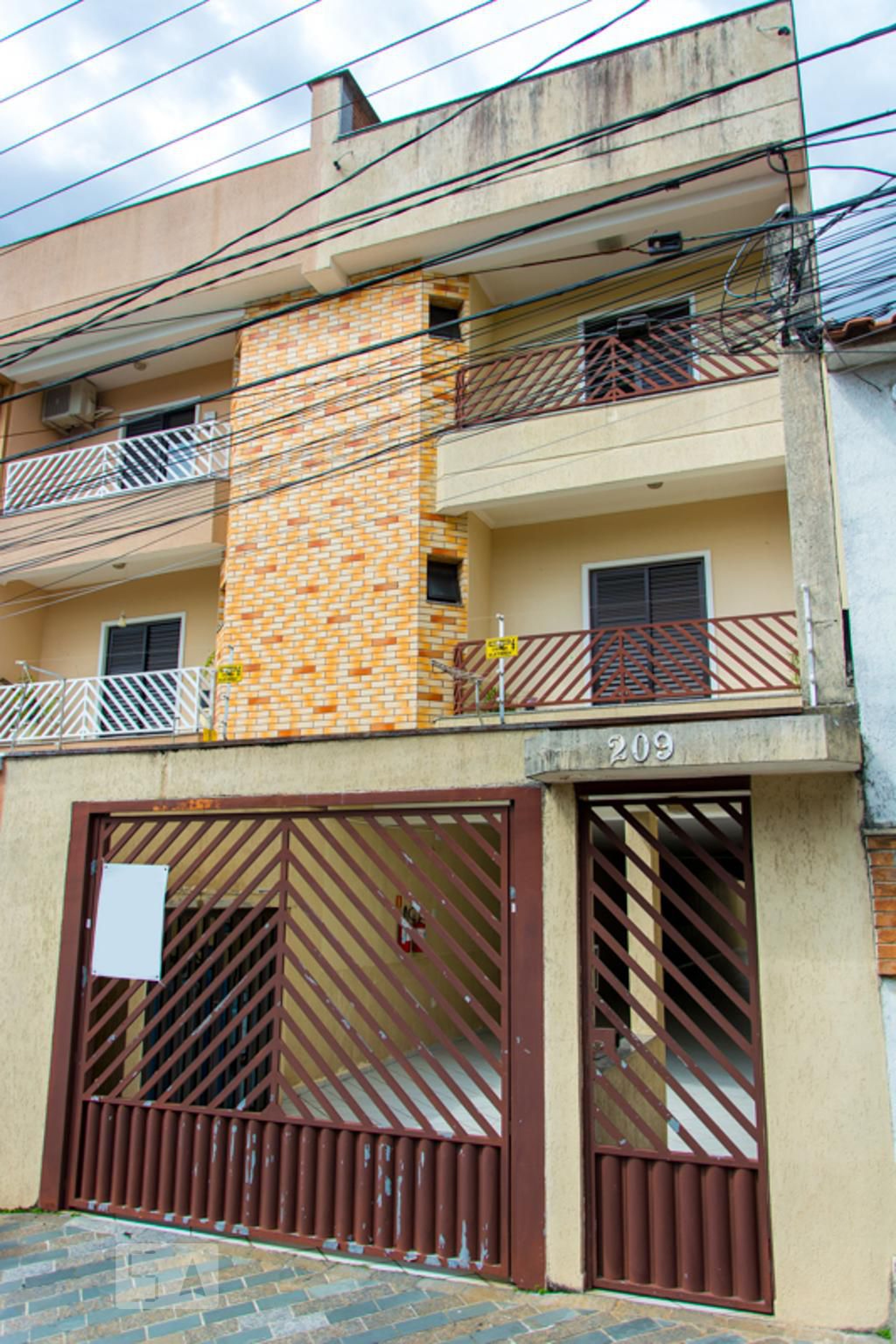 Fachada Condomínio Colombo