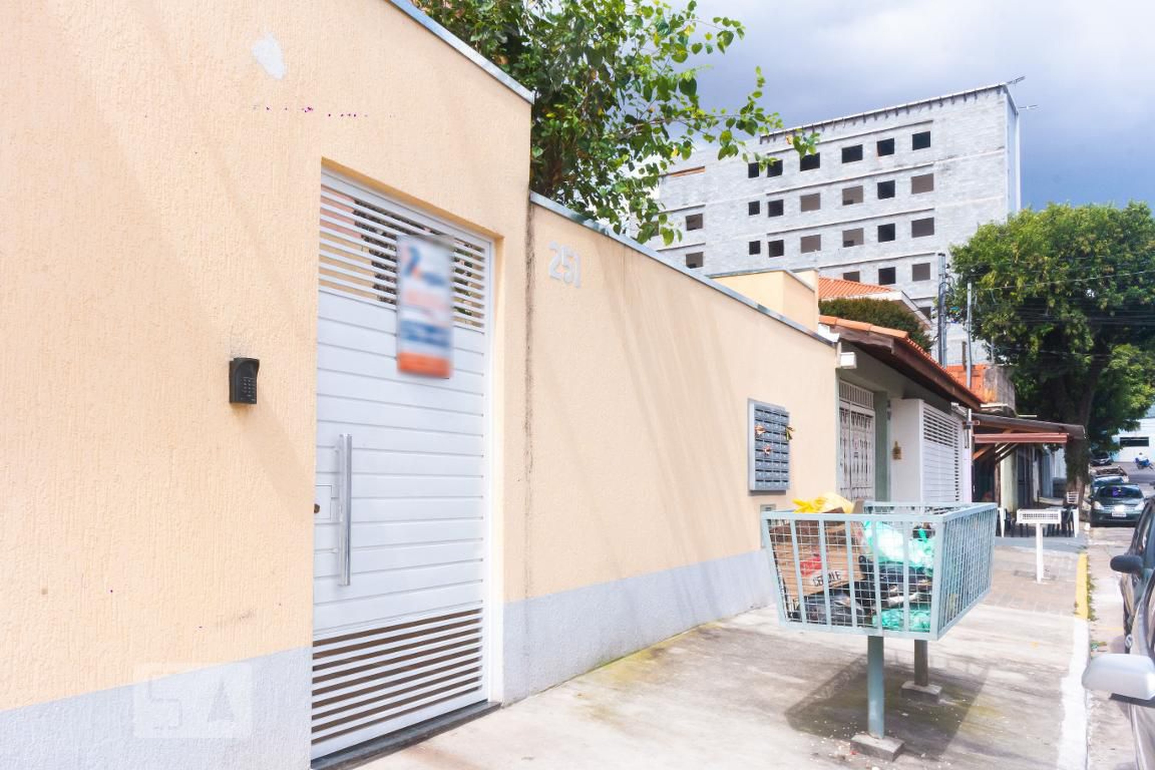 Hall de Entrada - Residência (casa)nnjjnnnnjj jjjjjjnm