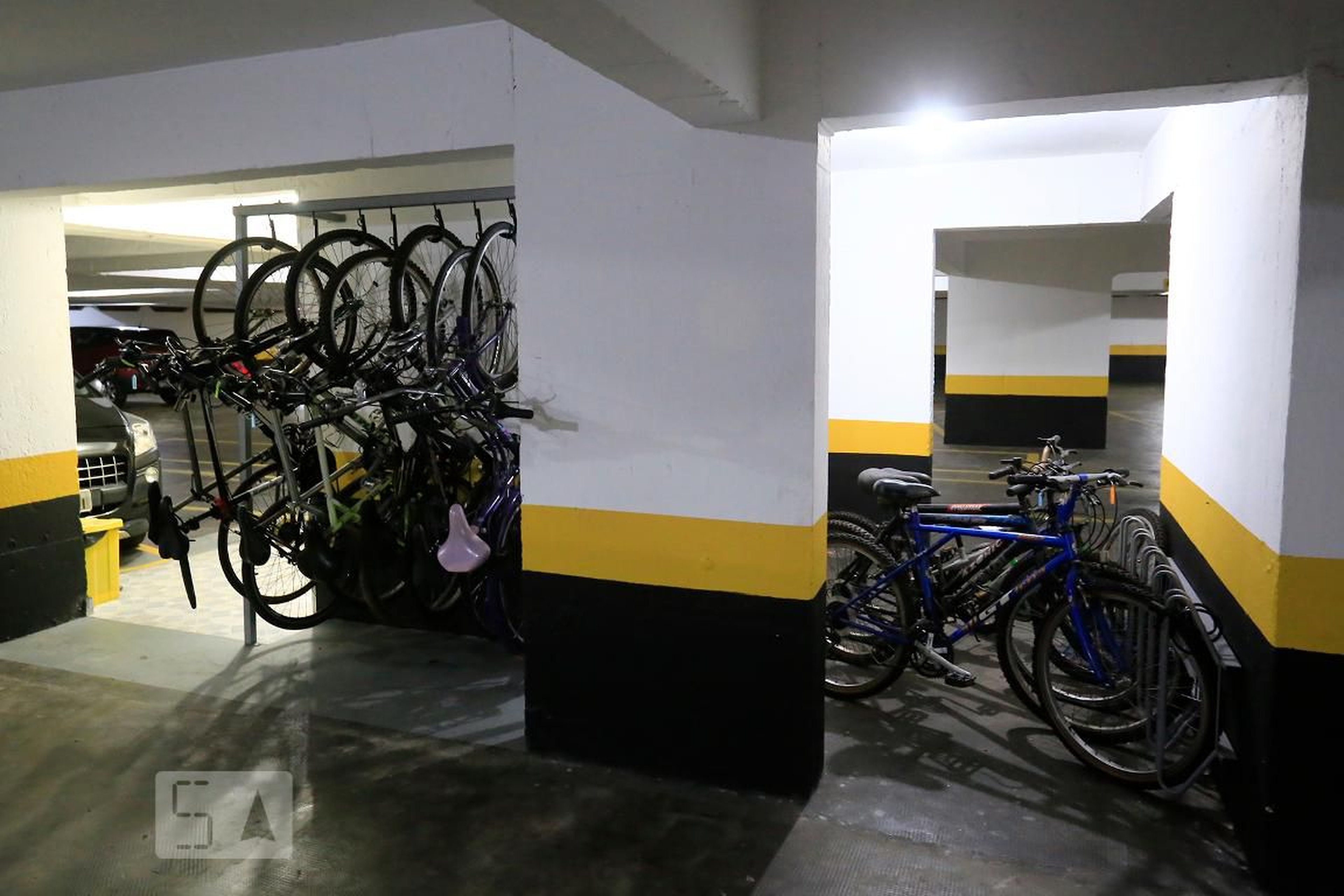 Bicicletário - Edifício Rio Ceira