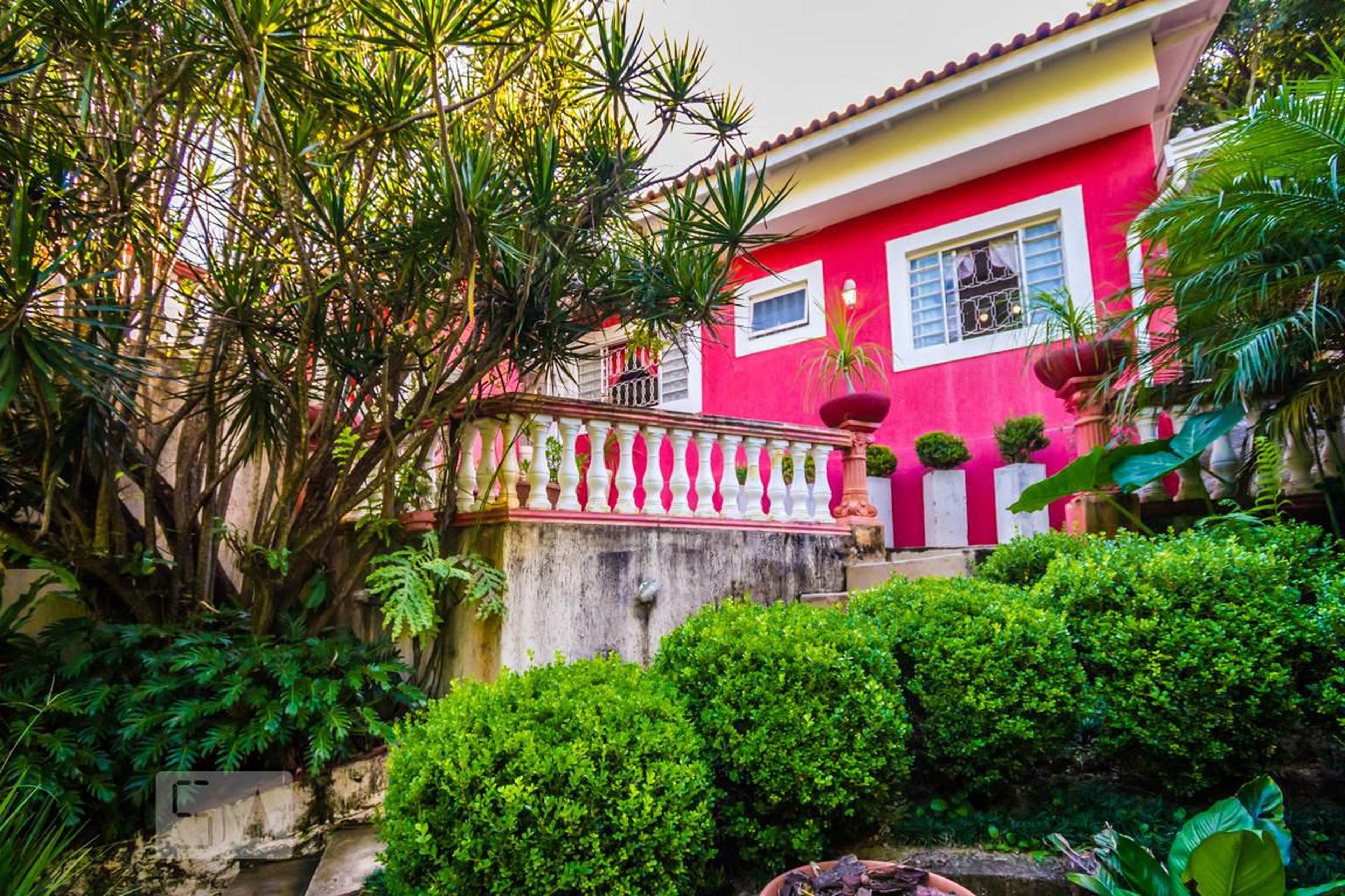 Fachada Condomínio em Rua Áurea Viêira, 263