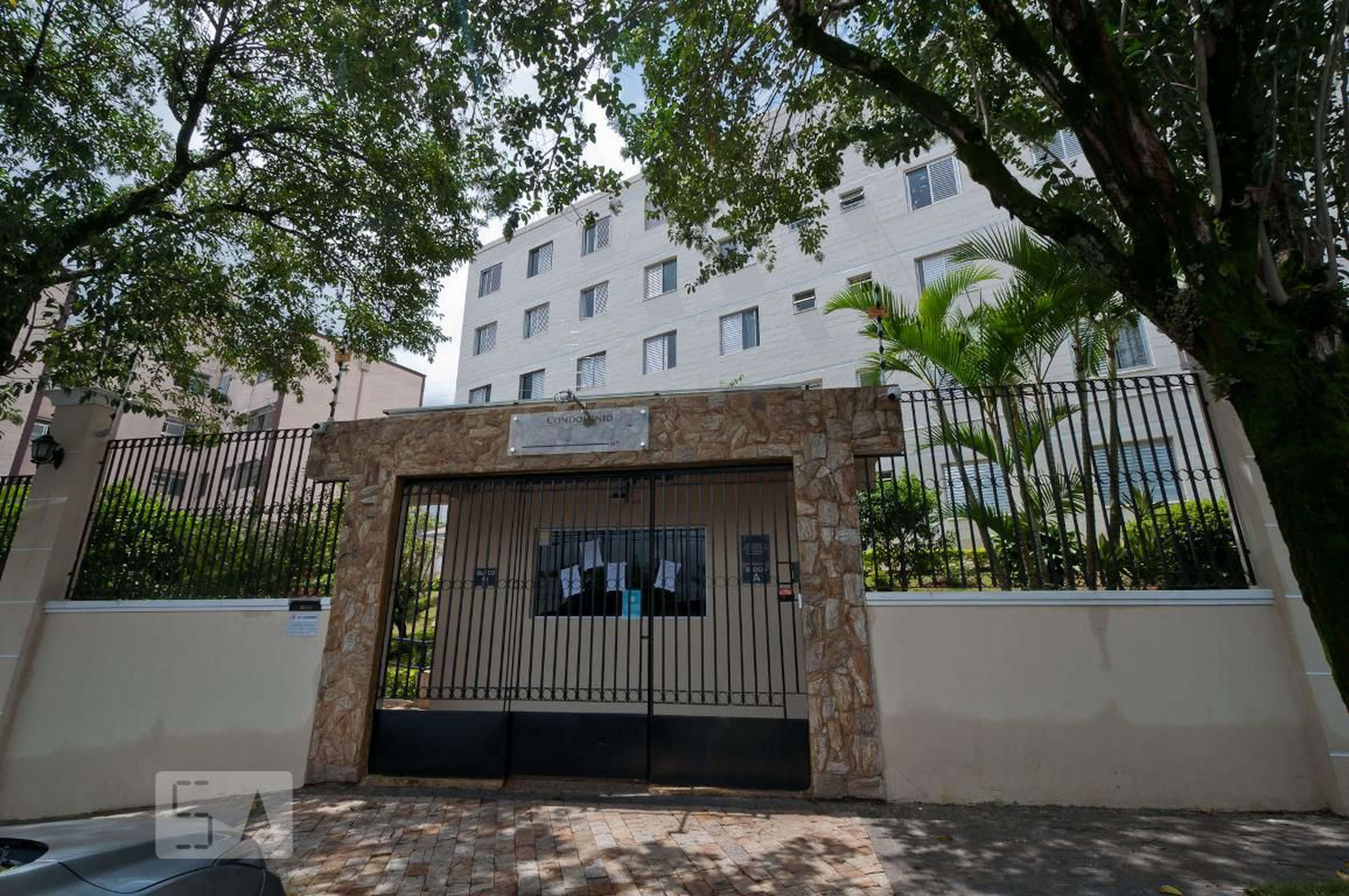 Fachada do Condomínio Condomínio Santa Helena I