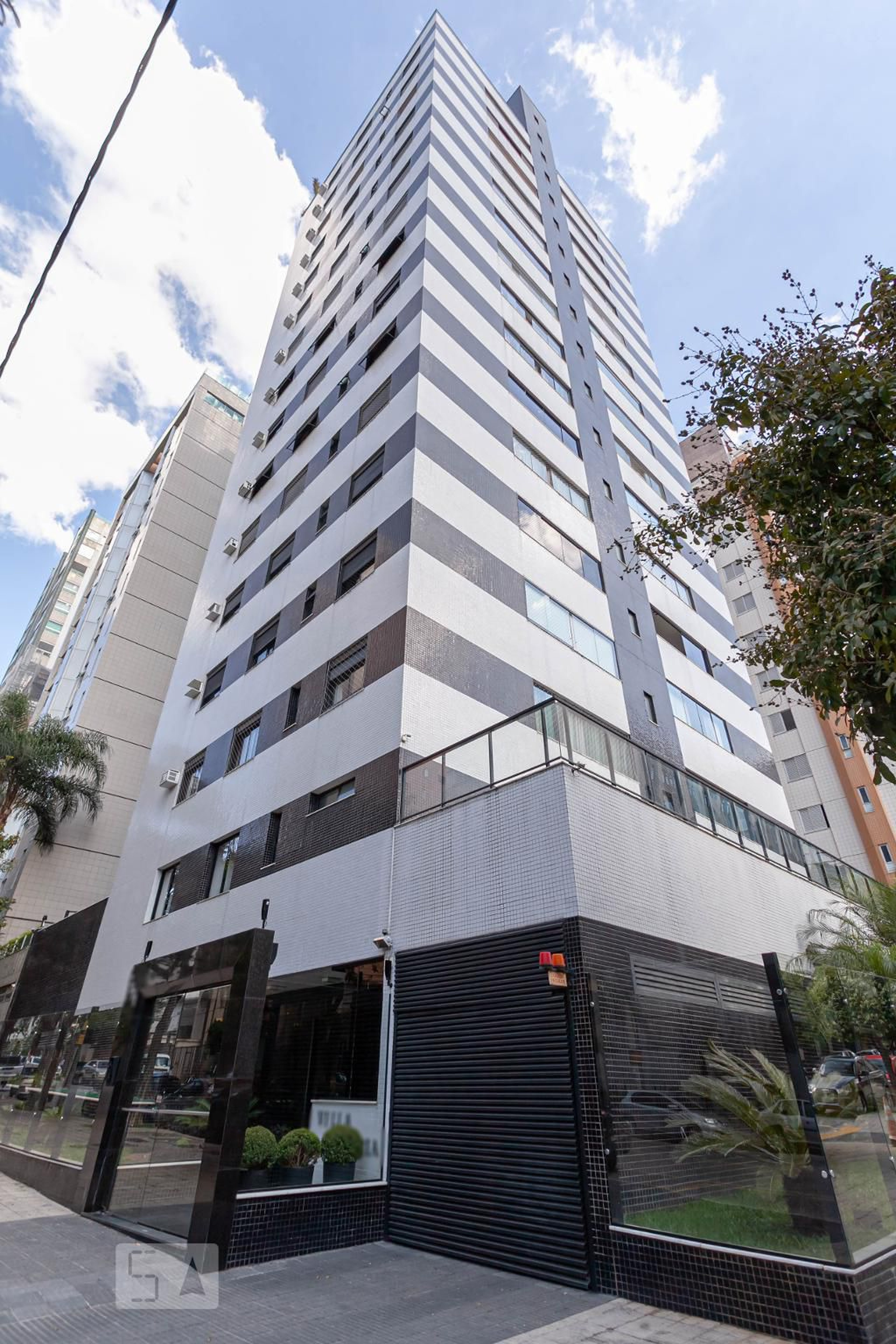 Fachada do Prédio Condomínio Villa Doria