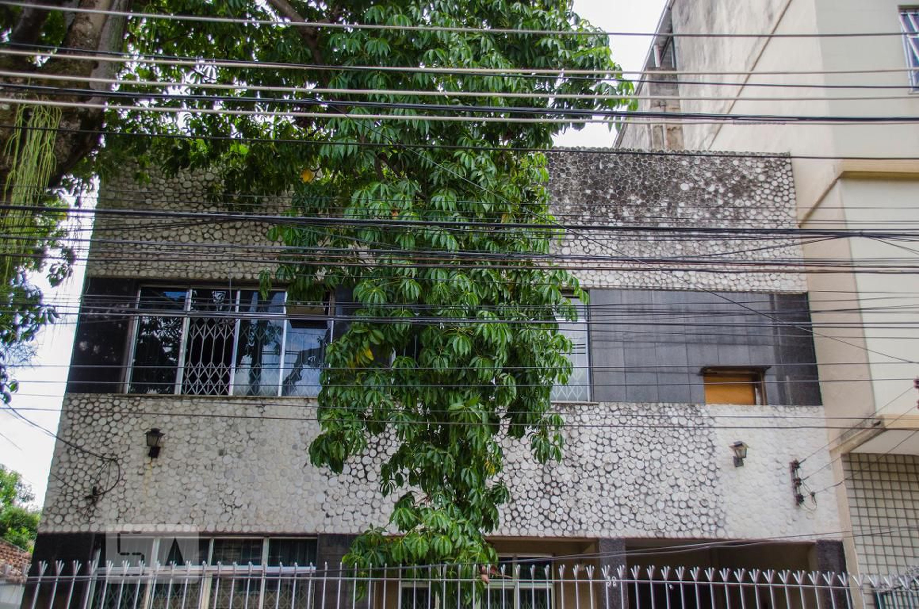 Fachada Condomínio em Rua Mario Piragibe, 32