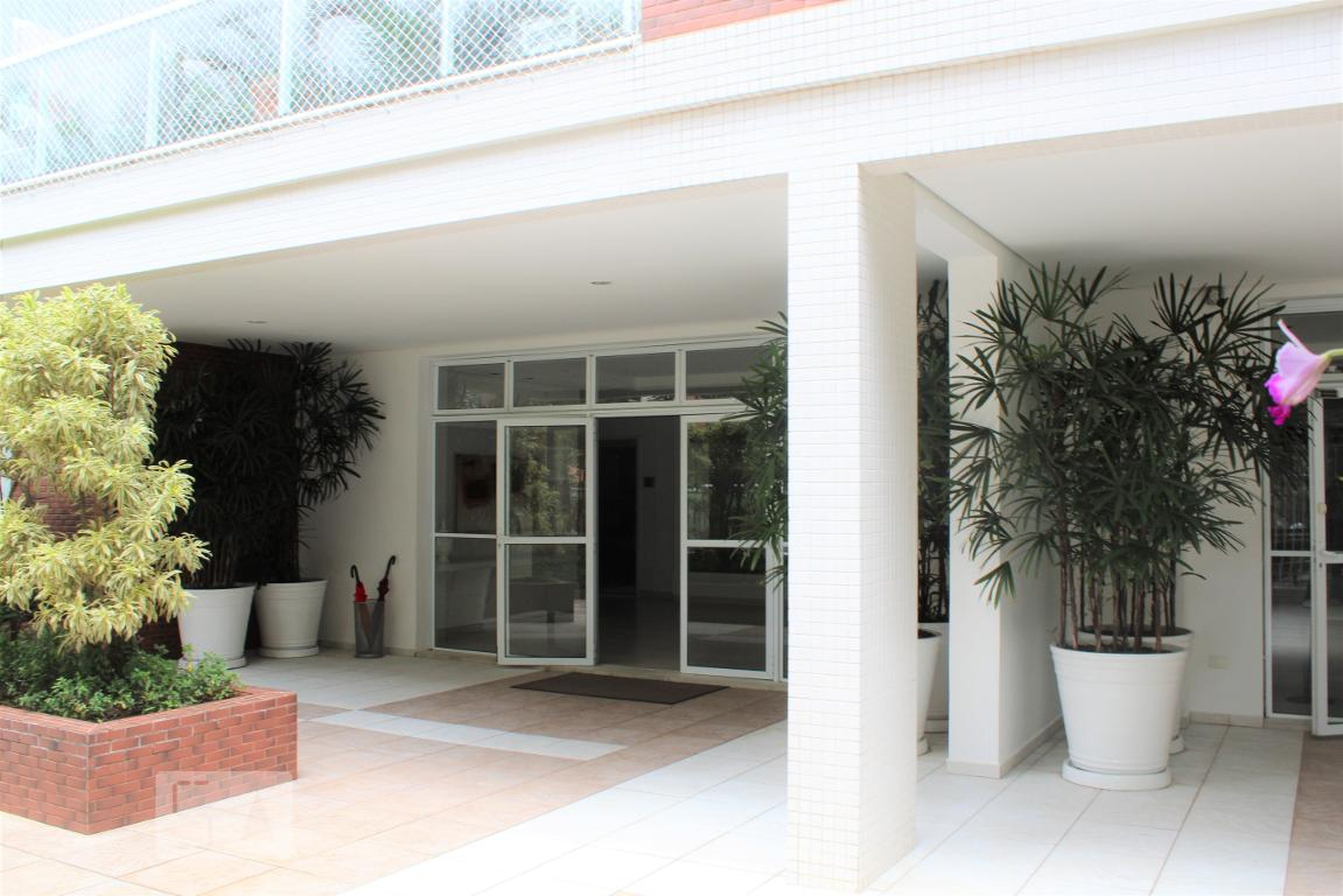 Hall de entrada - Edifício Lieu