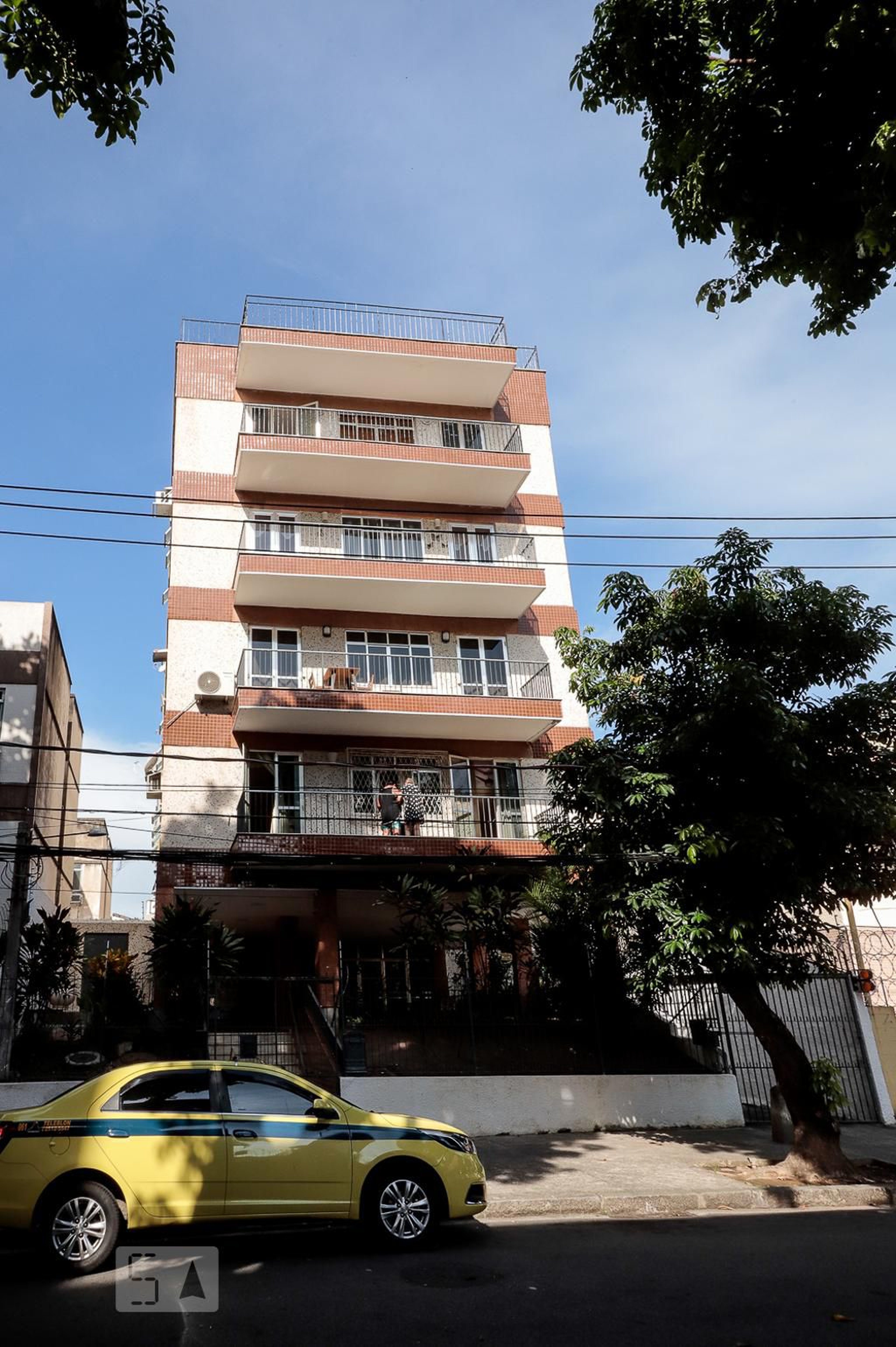 Fachada Edifício Porto Alexandre