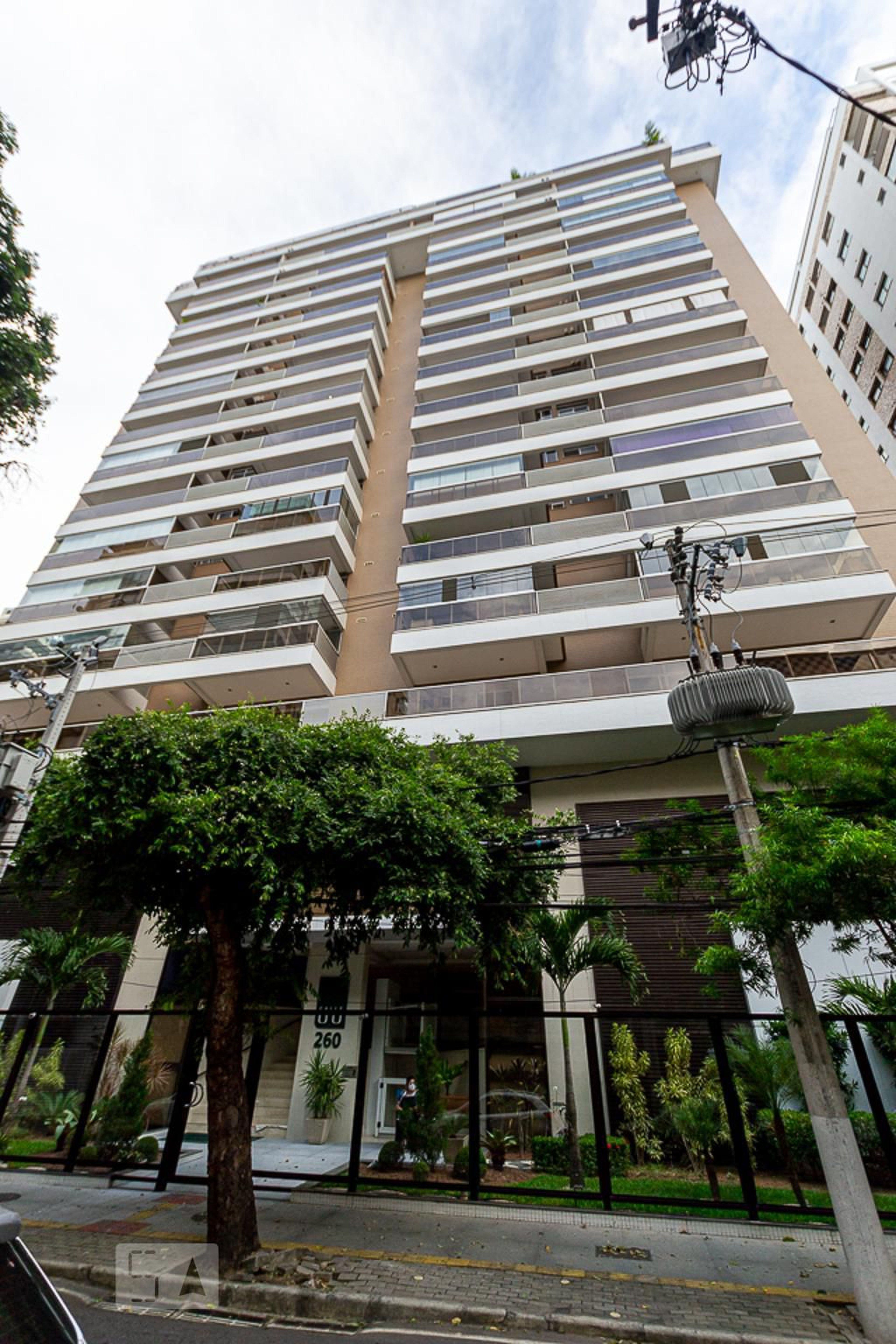 Fachada do Prédio Condomínio Calle Uno
