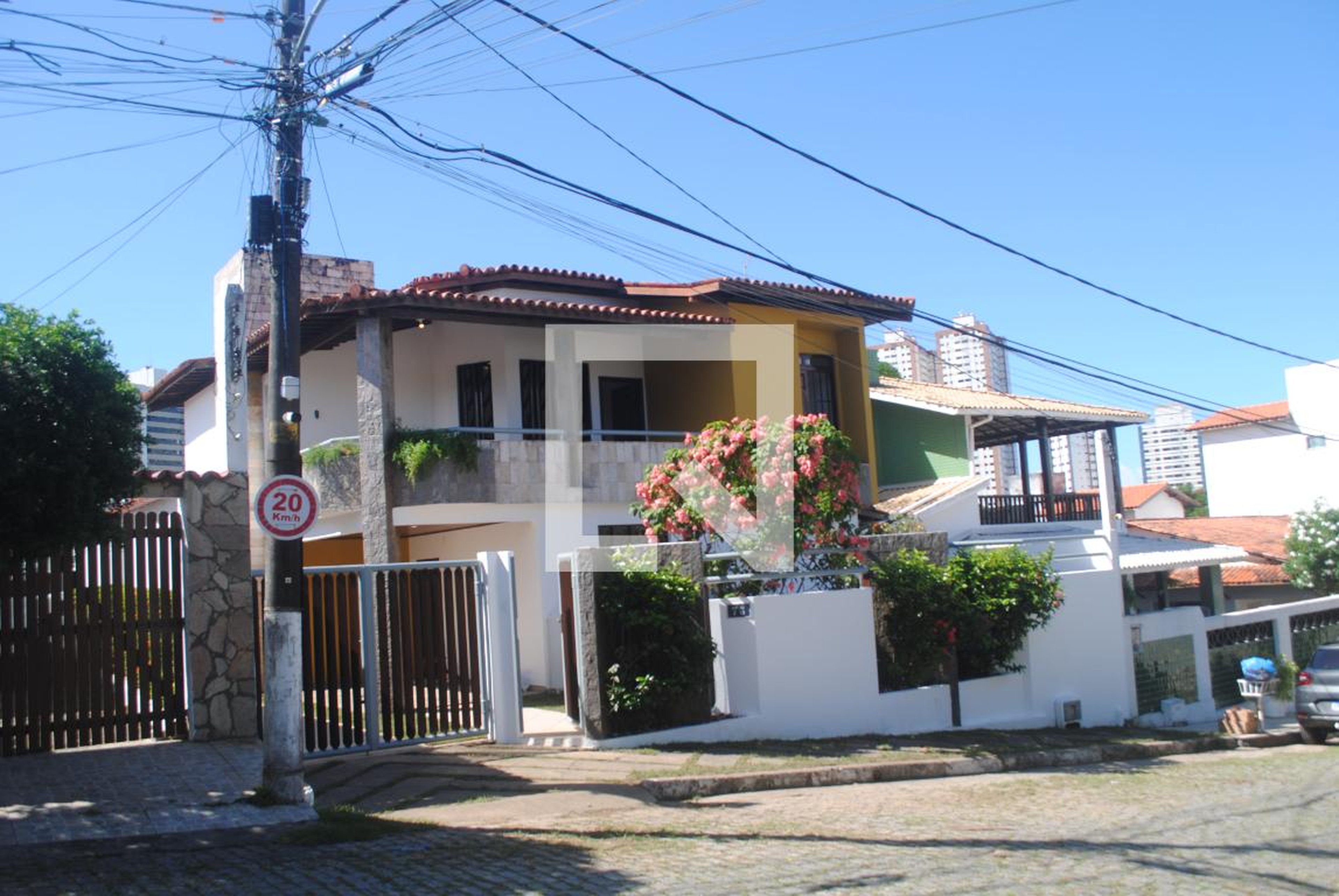 Fachada Condomínio em Rua Purús, 73
