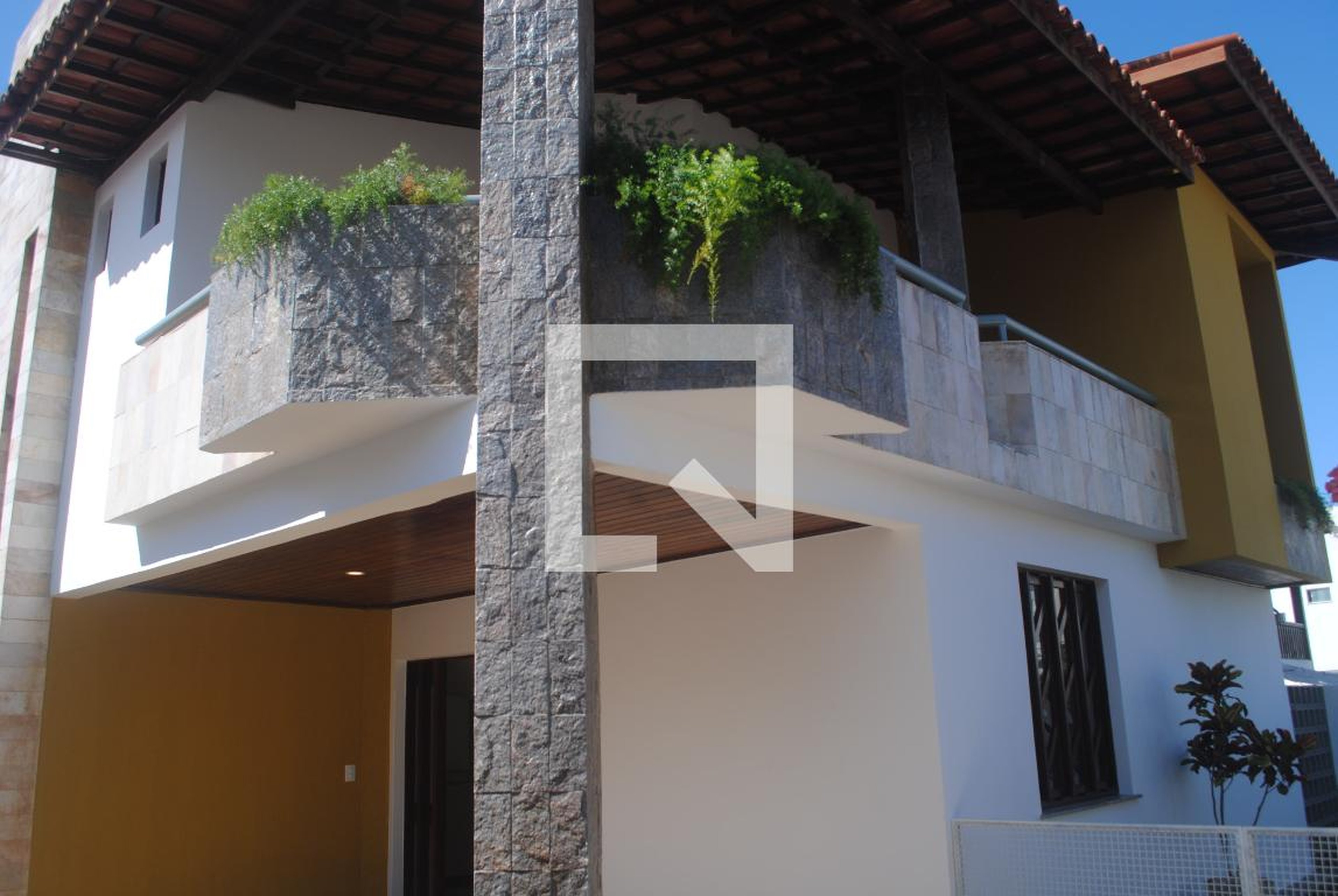 Fachada do Prédio Condomínio em Rua Purús, 73