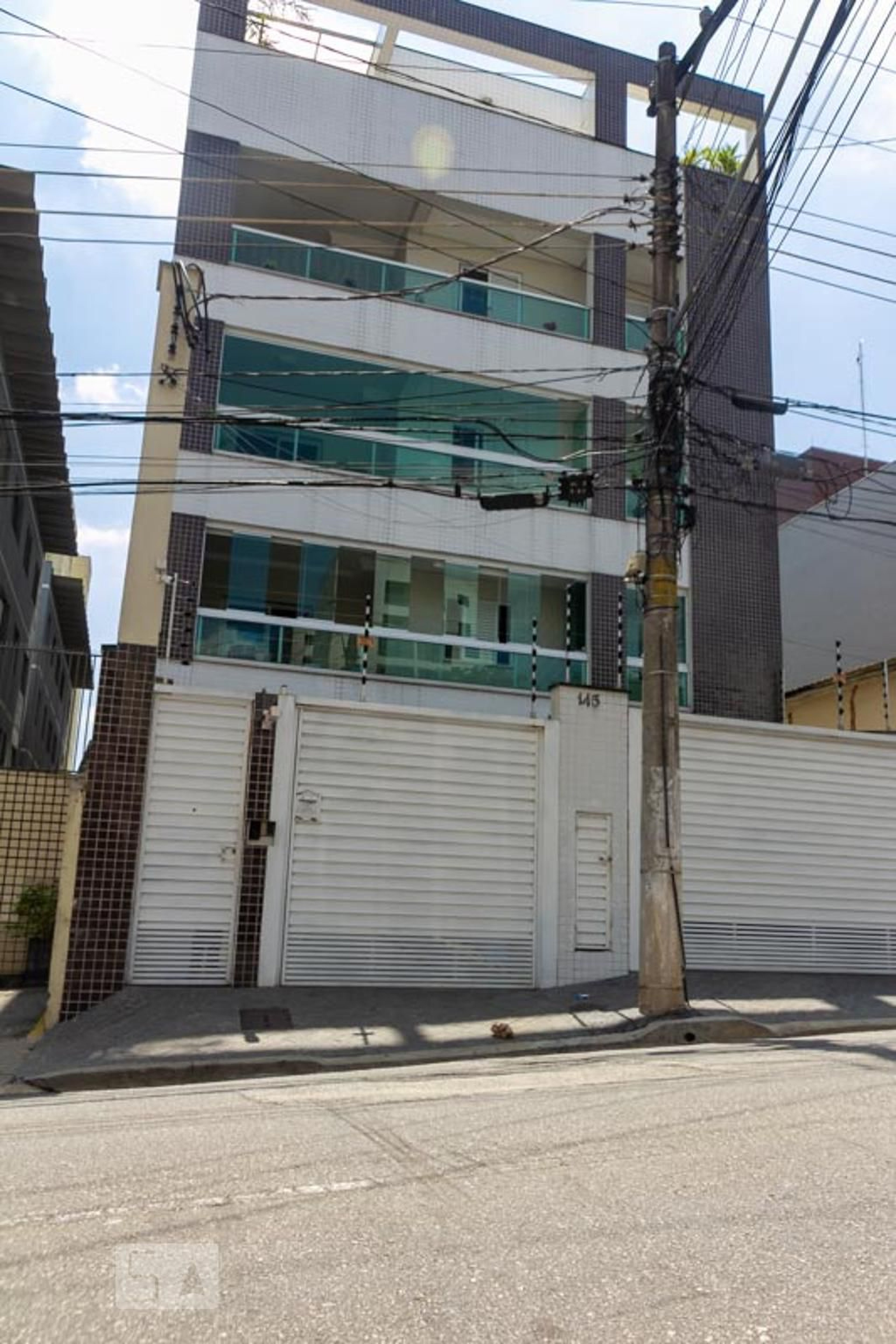 Fachada Condomínio em R. Aparecida, 145