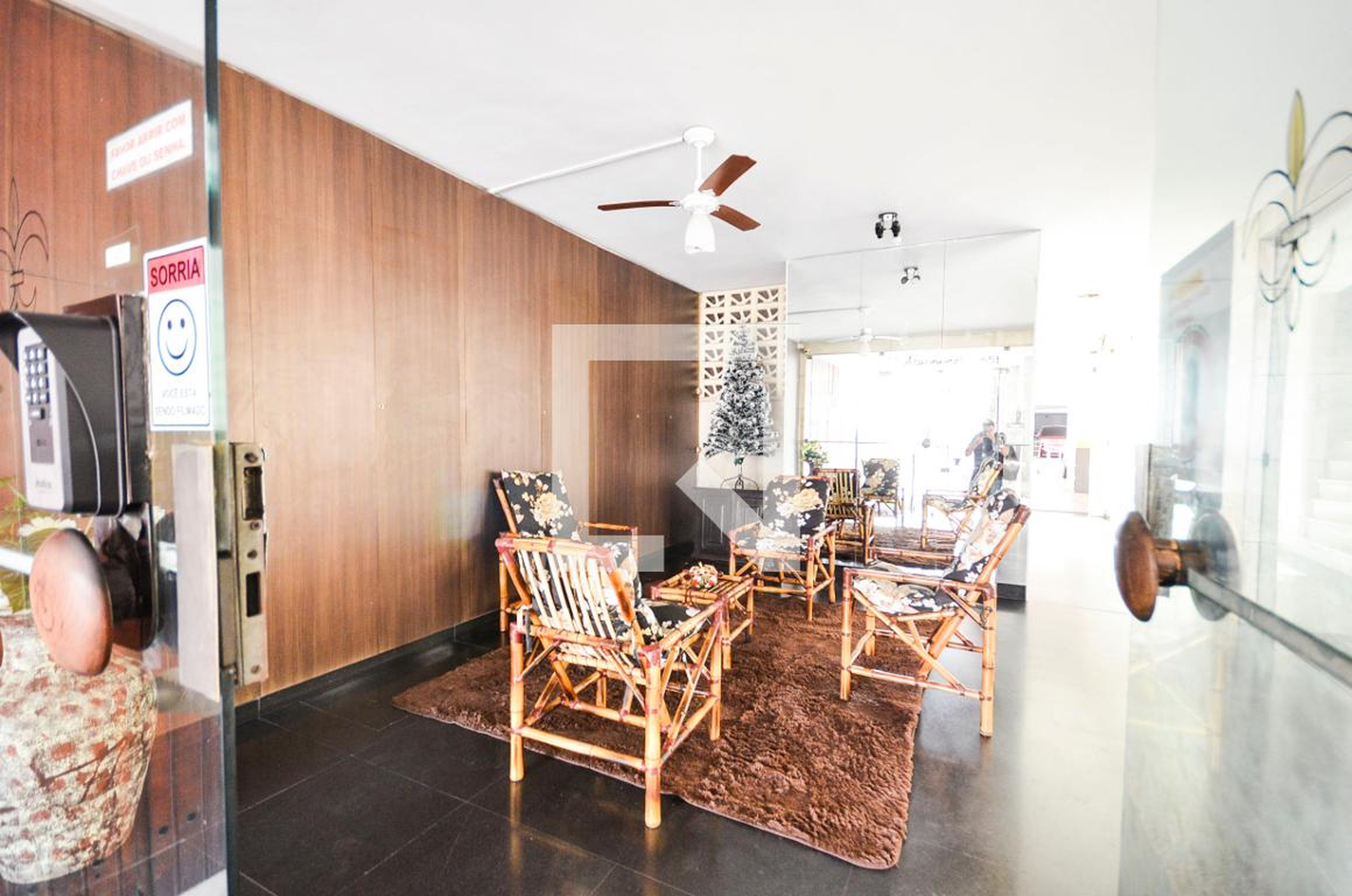 Hall - Sedifício S Assumpcao e Paranagua