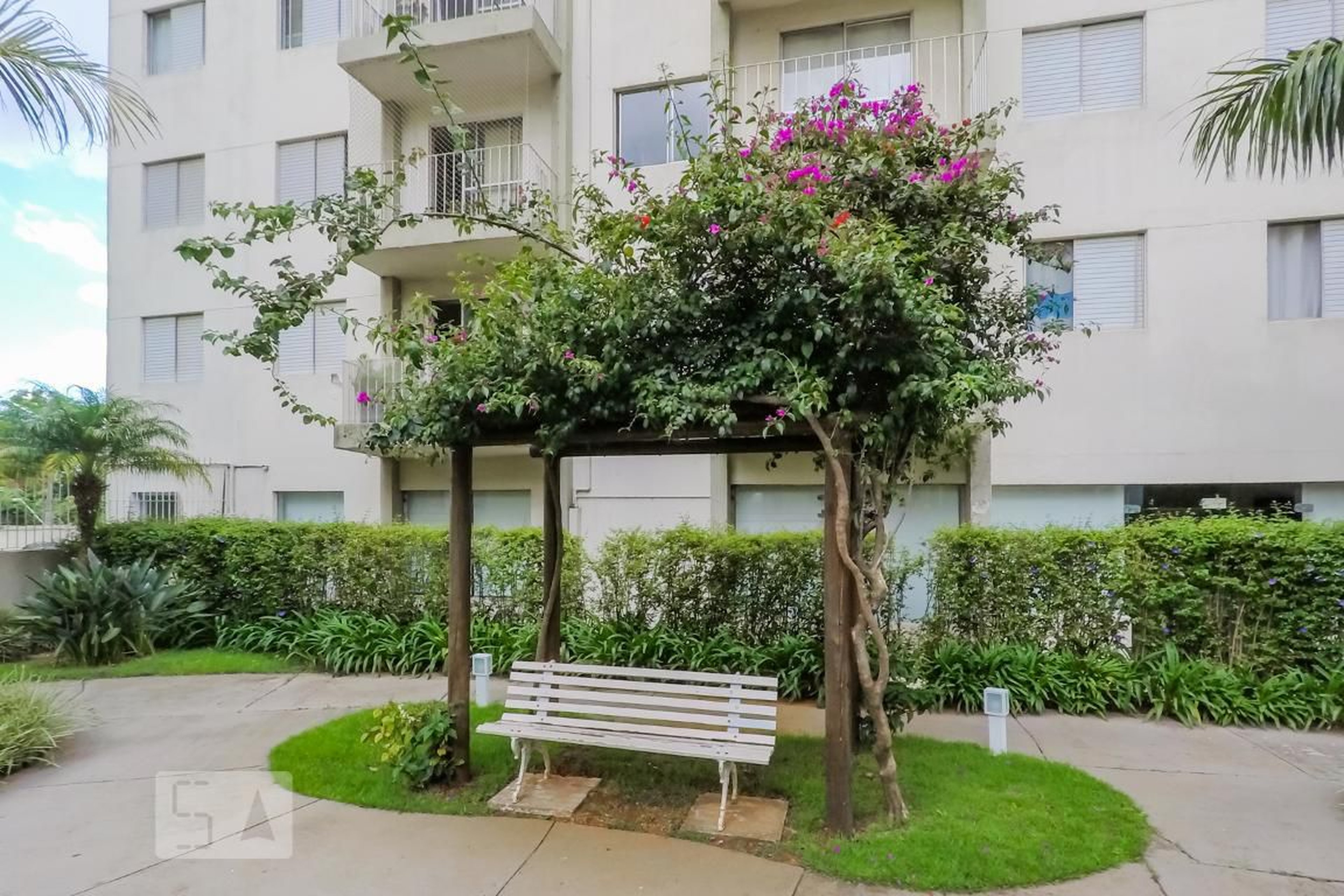 Área Externa - Jardim Brasil