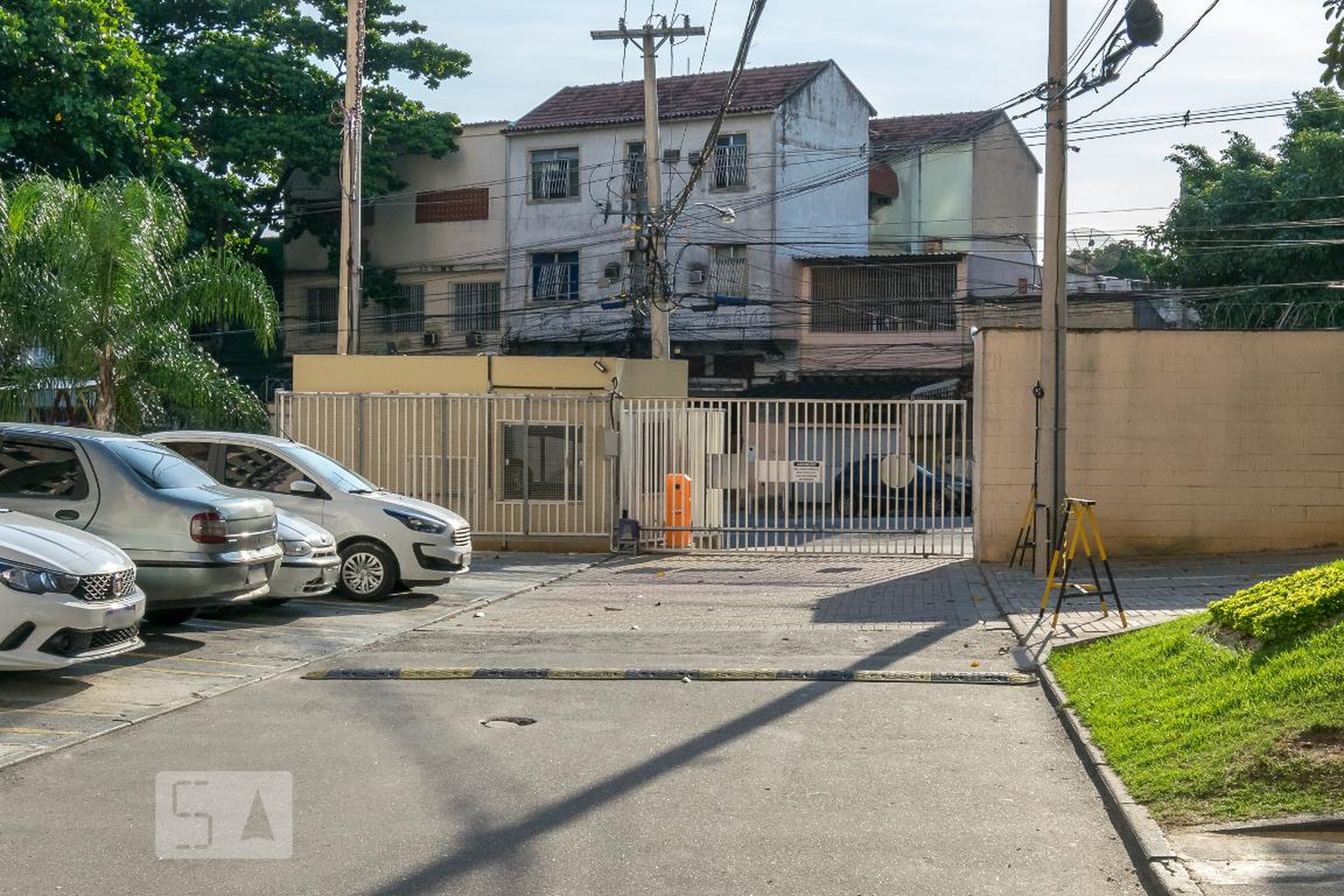 Entrada - Dez Rocha Miranda