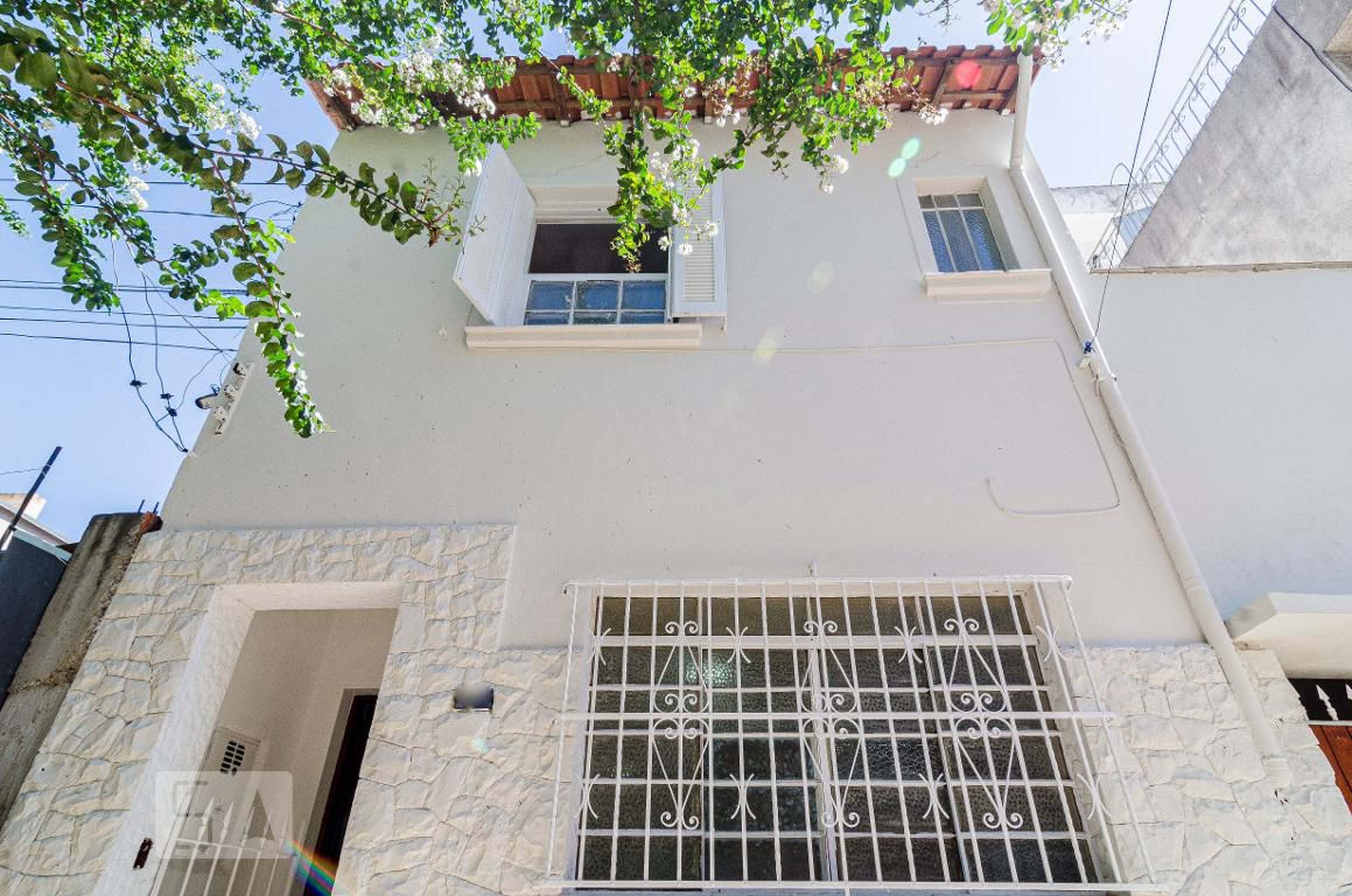 Fachada Condomínio em Rua Amália de Noronha, 386