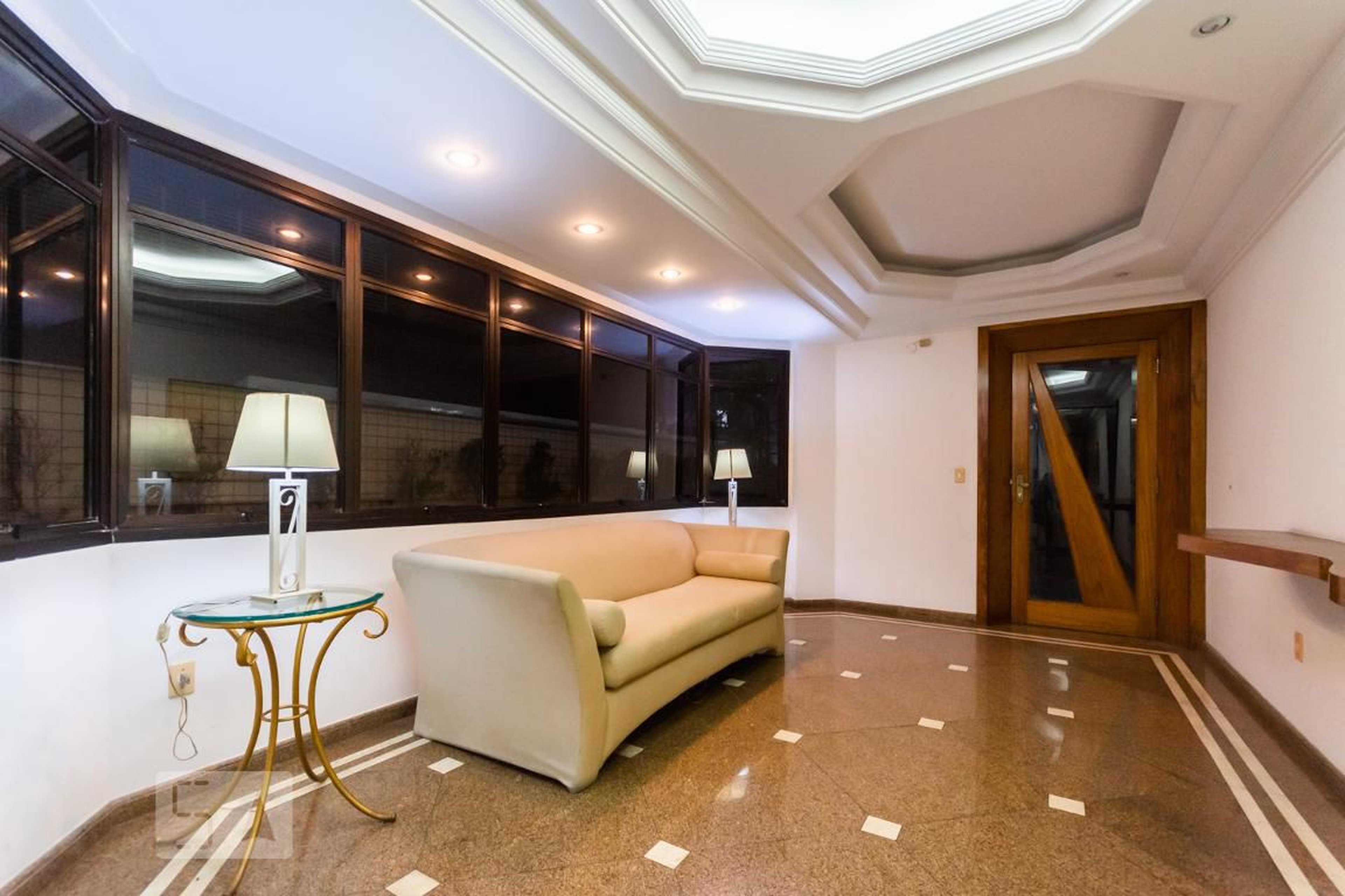 Hall de Entrada Condomínio maçaranduba