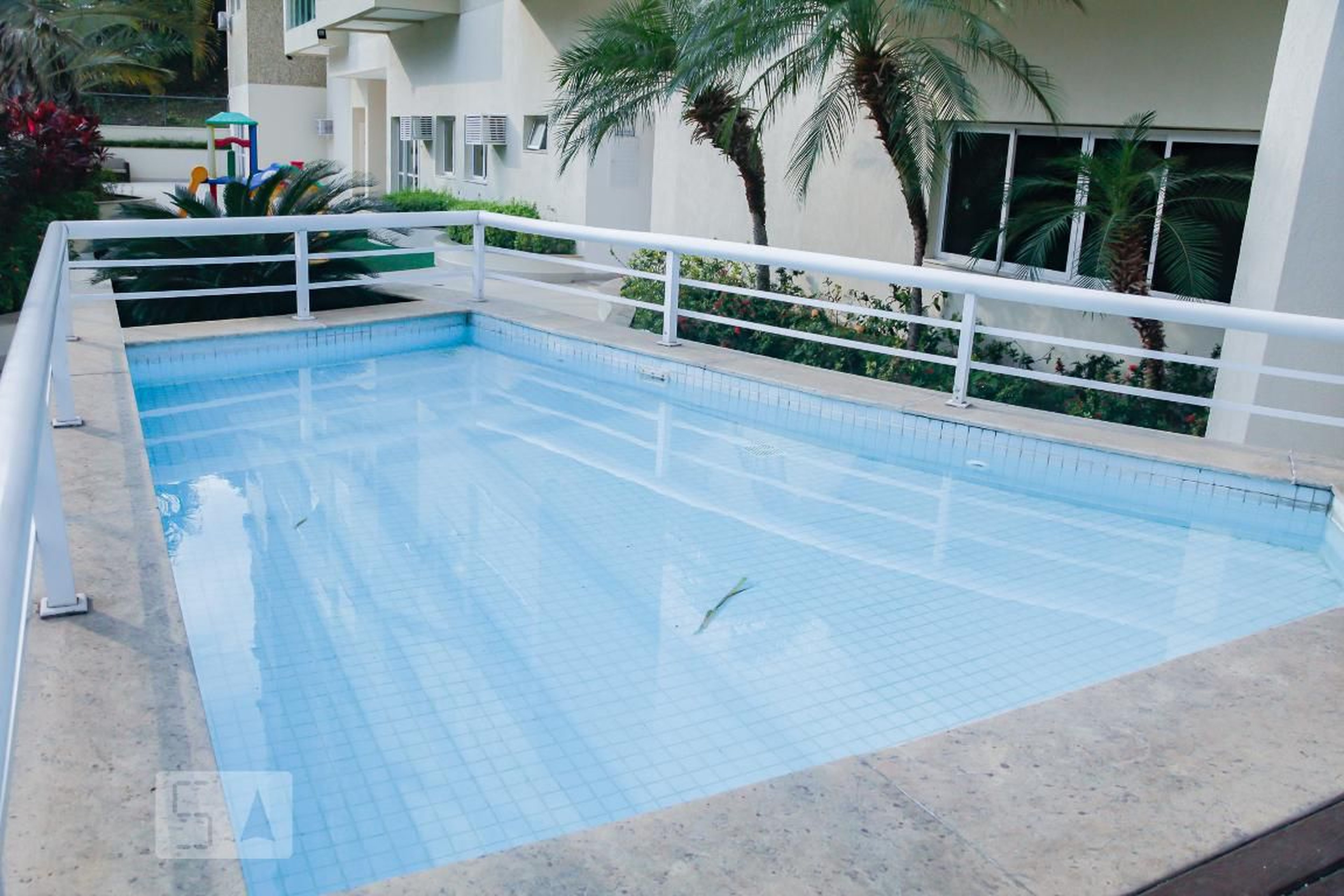 piscina infantil - de Bragança