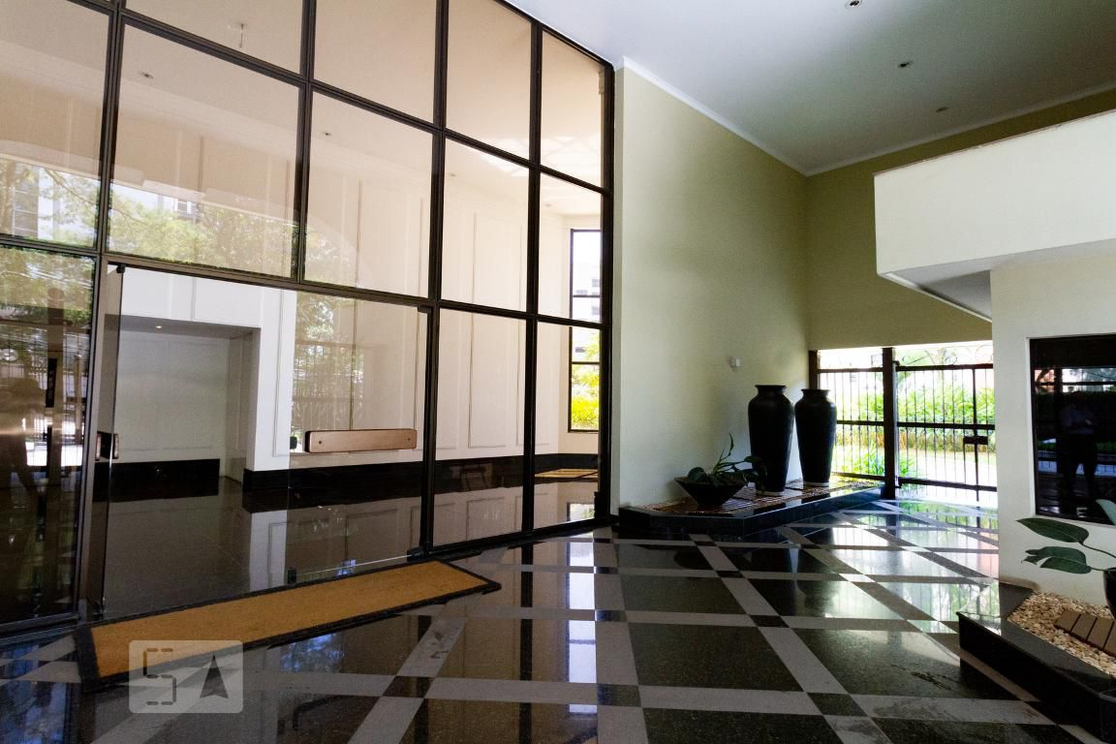 Hall - Parco Del Príncipe