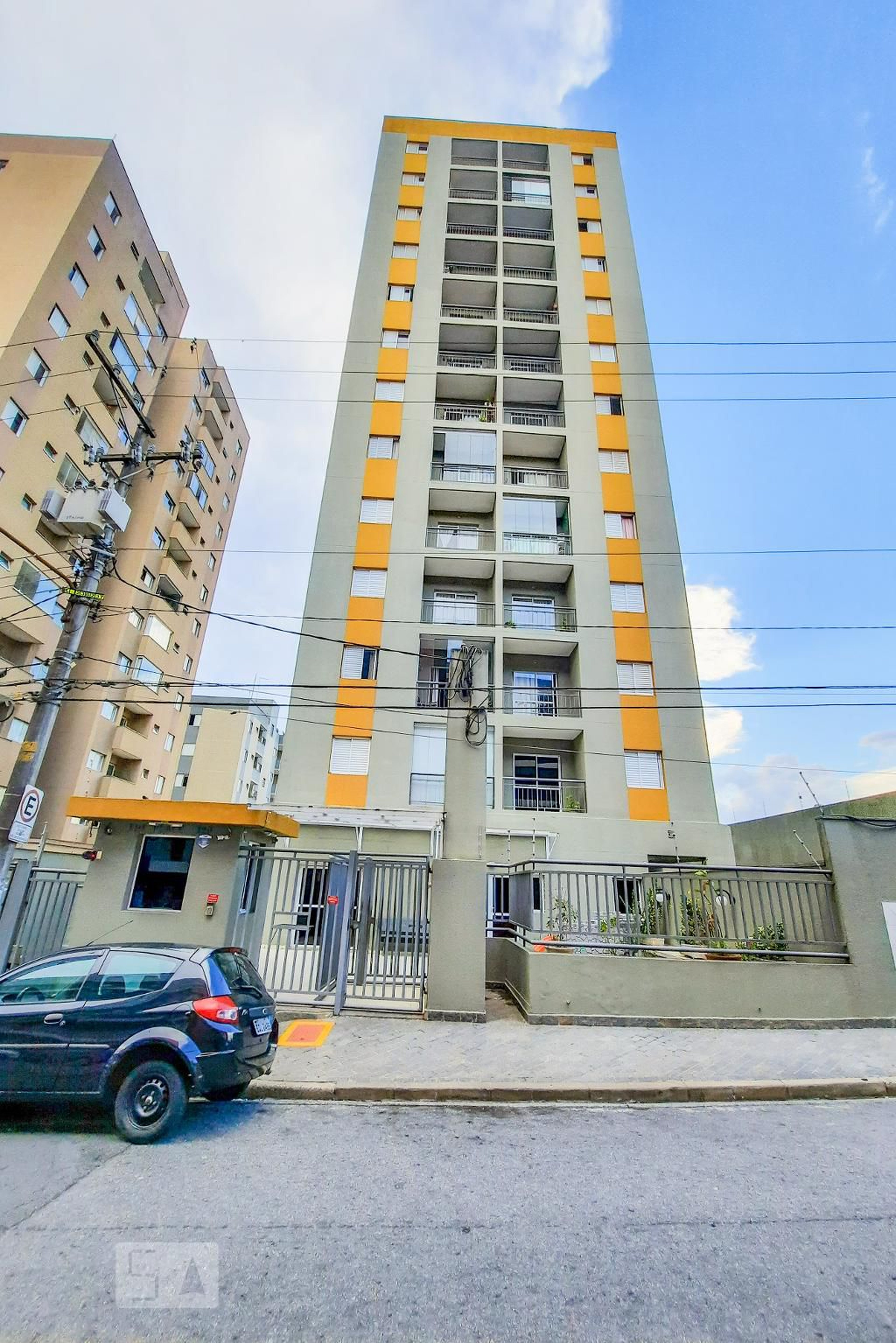 Fachada do Condomínio Condomínio The Place