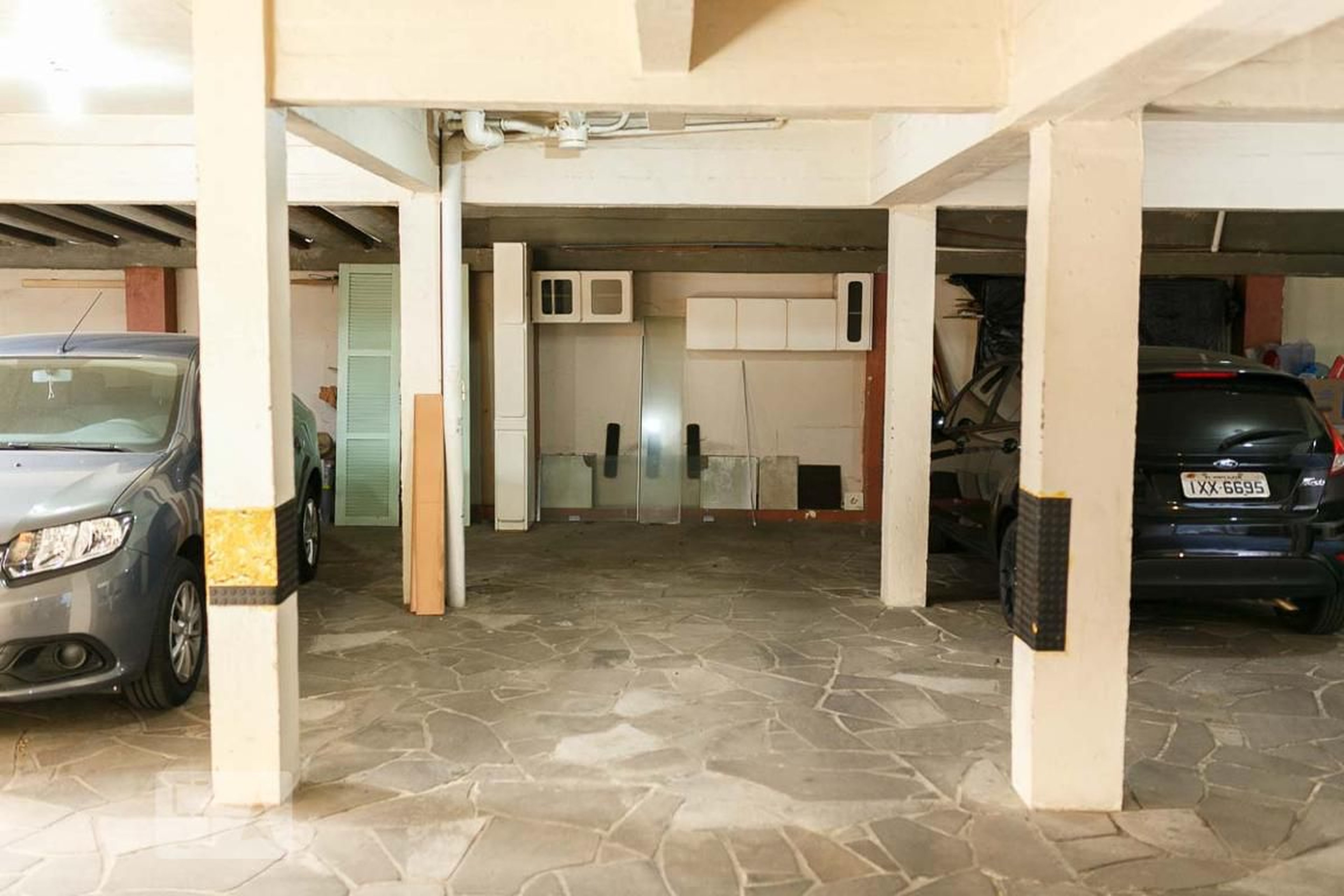 Estacionamento - Edifício Megéve