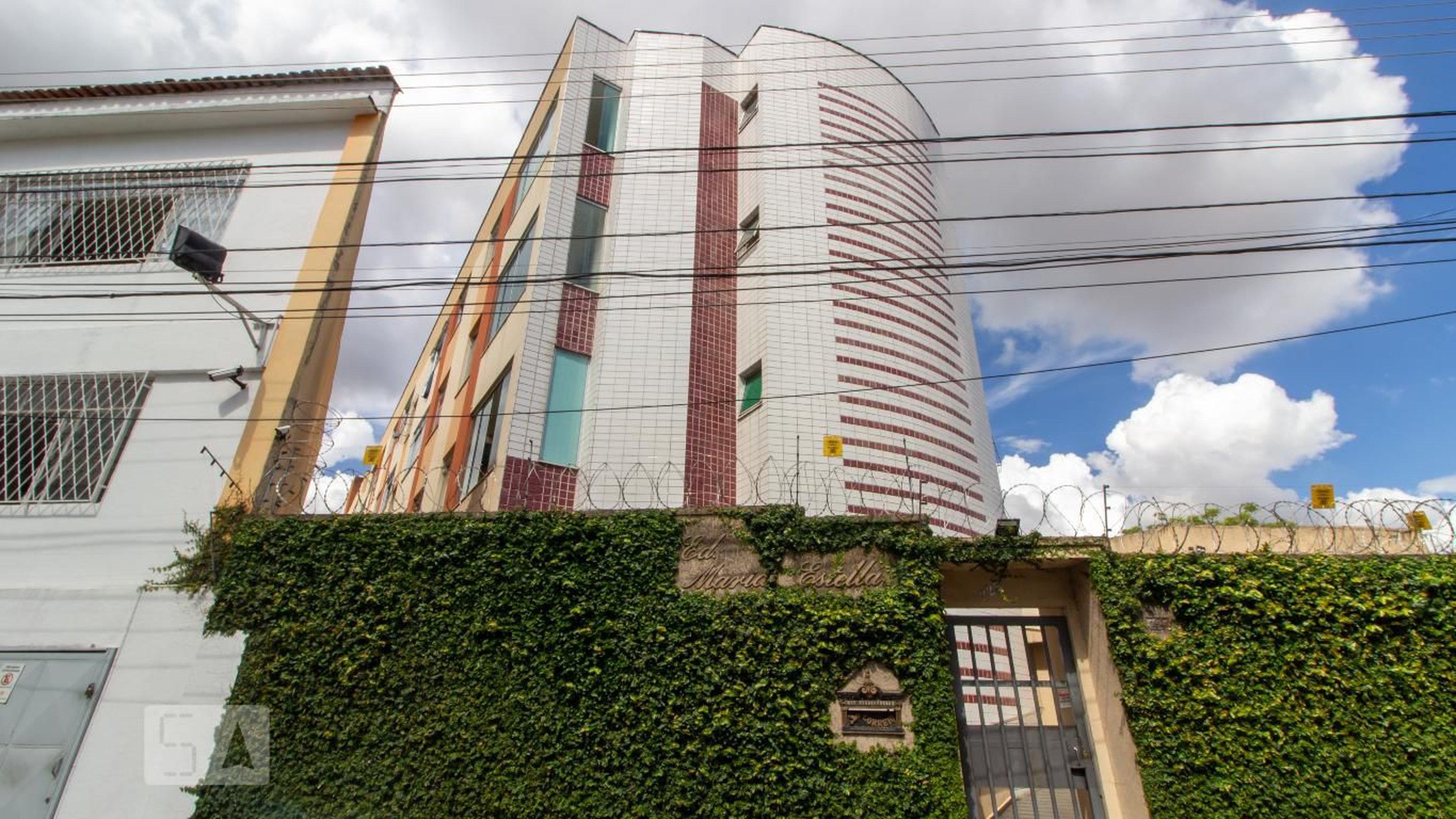 Fachada Condomínio Maria Estella