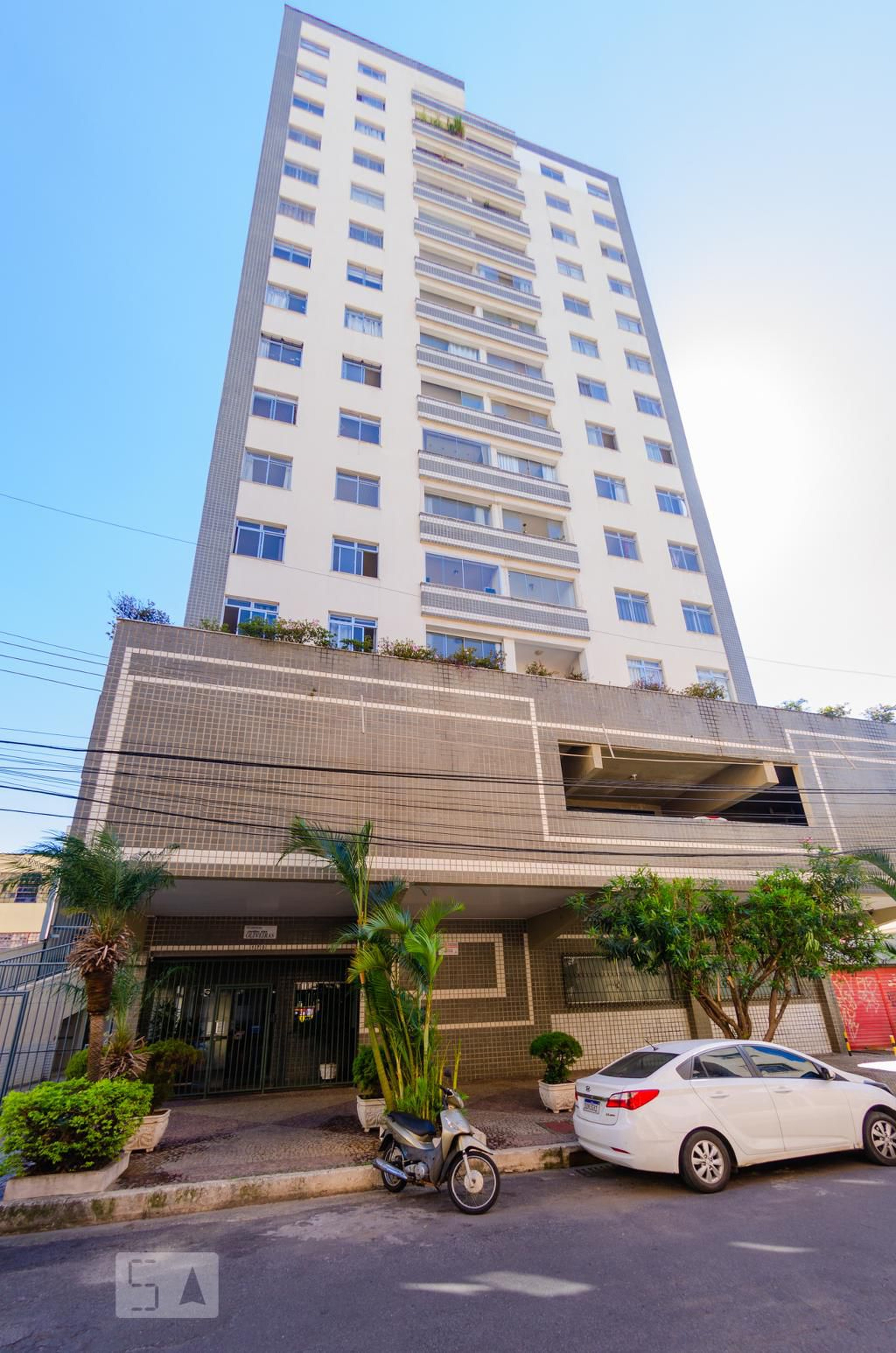 Fachada Condomínio Edf Residl Jardim das Oliveiras