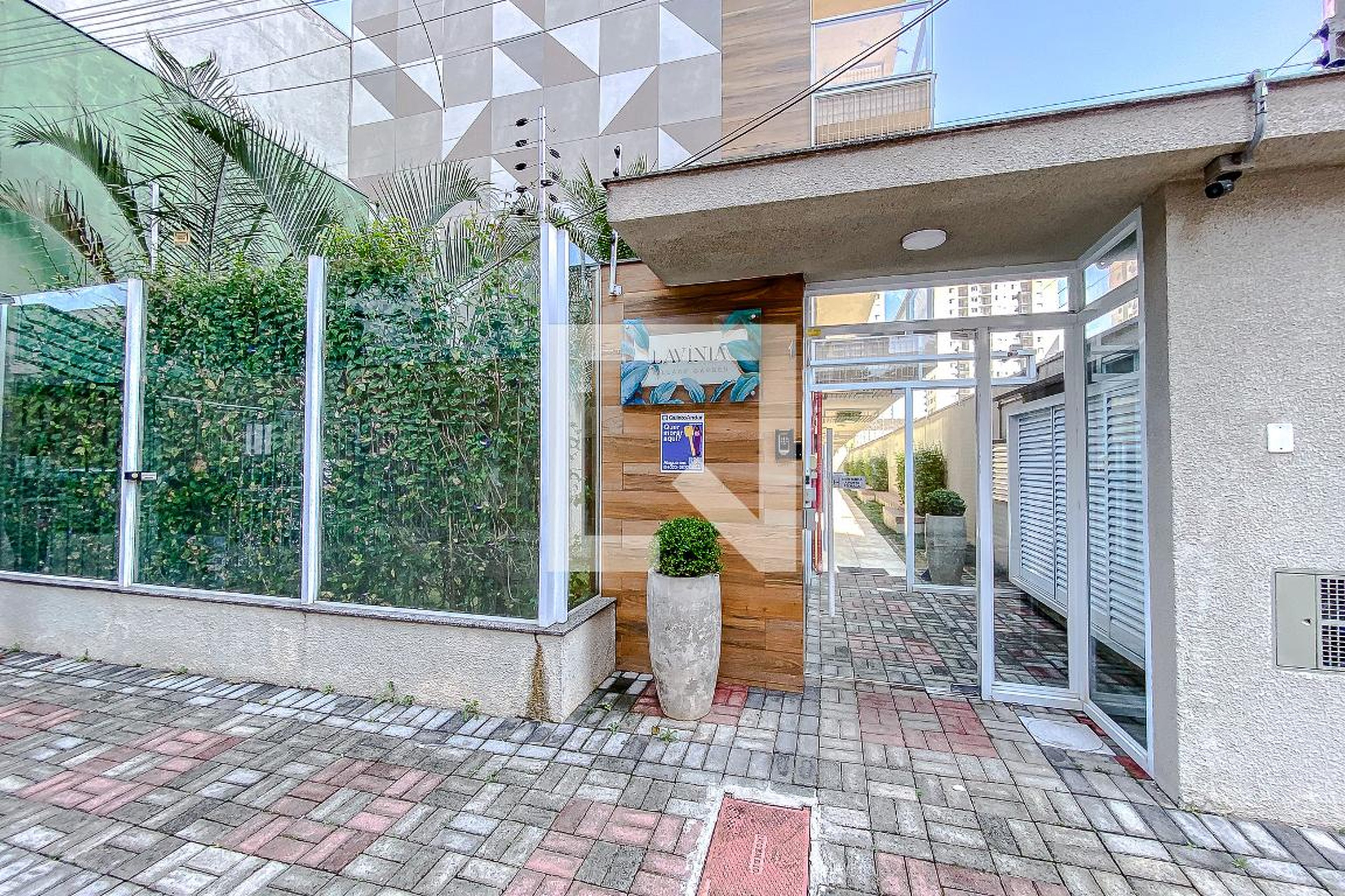 Fachada Condomínio Lavínia Village Garden