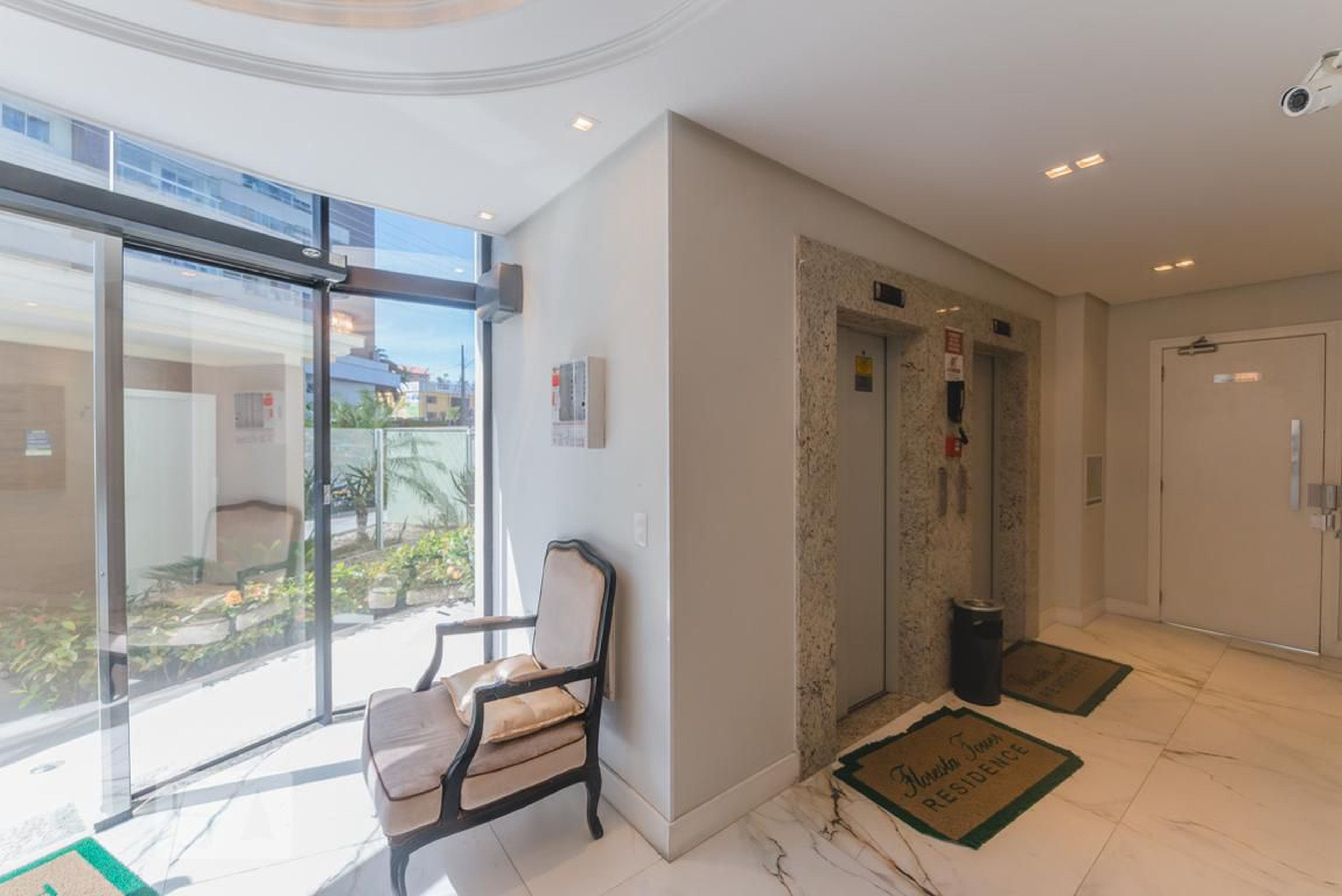 Hall de Entrada - Floresta Tower