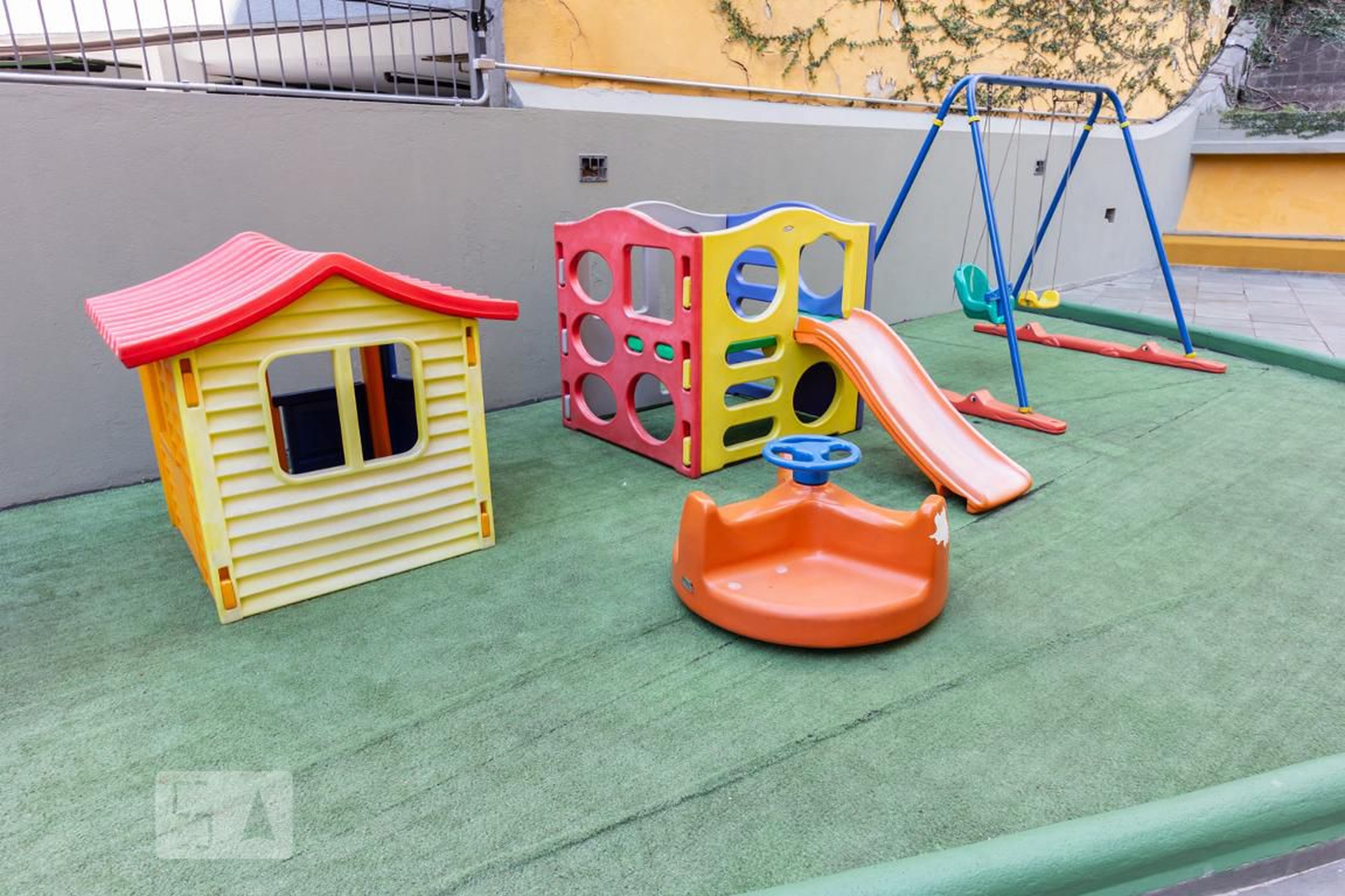 Playground - Lady Diana