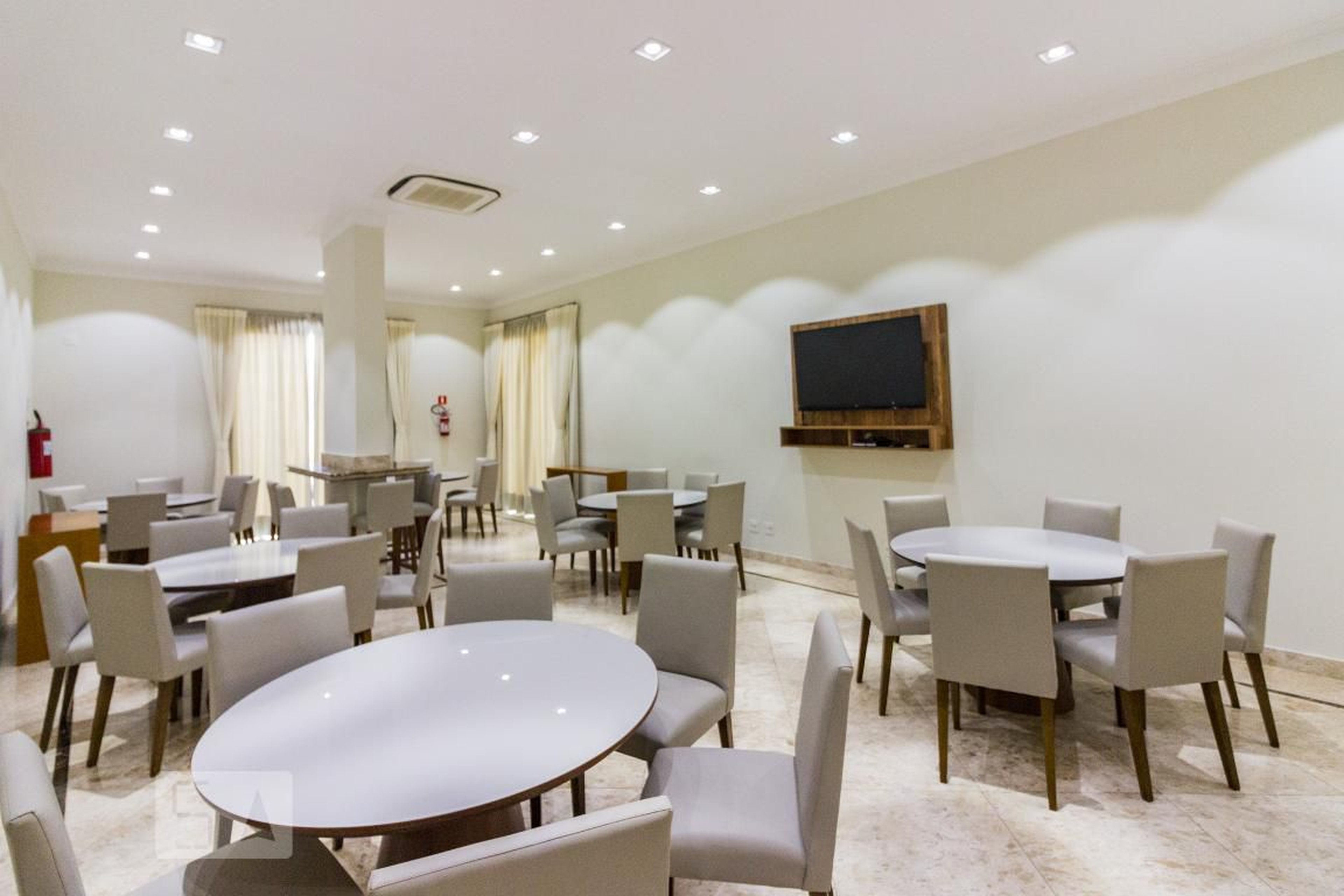 Salão de Festas - Edifício Piazza San Matteo