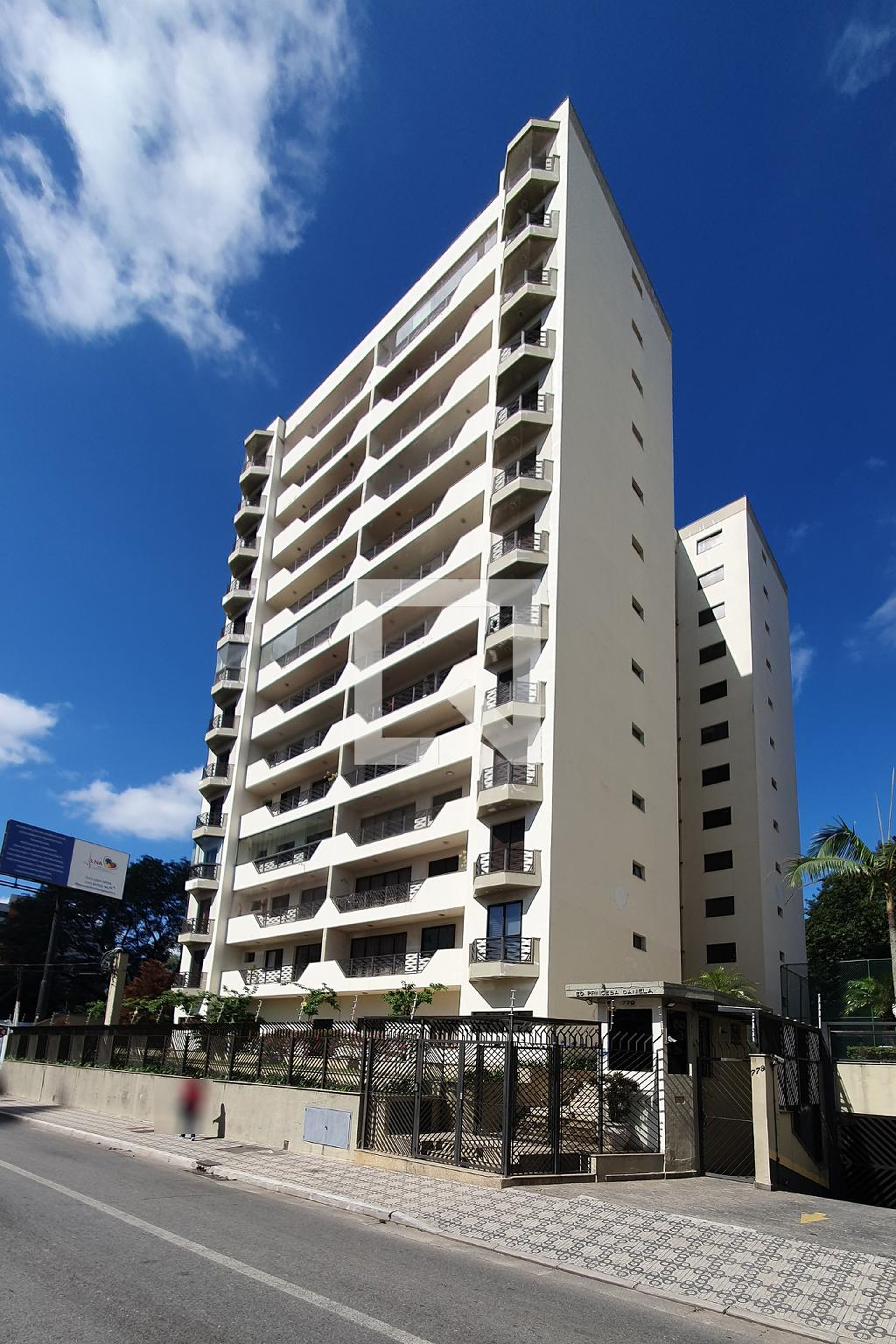 Fachada Condomínio Princesa Daniela
