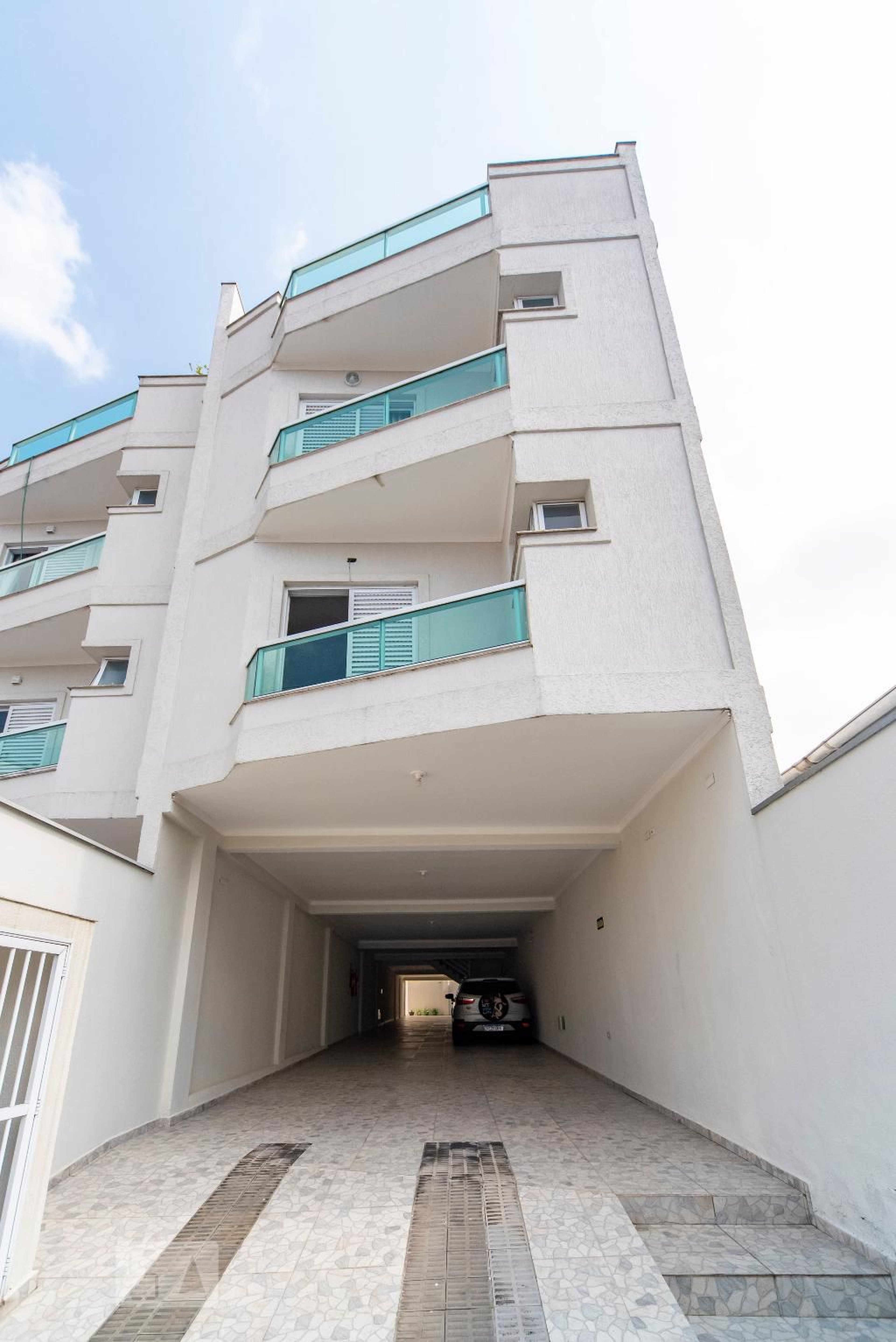 Fachada Condomínio em Rua Juazeiro, 232