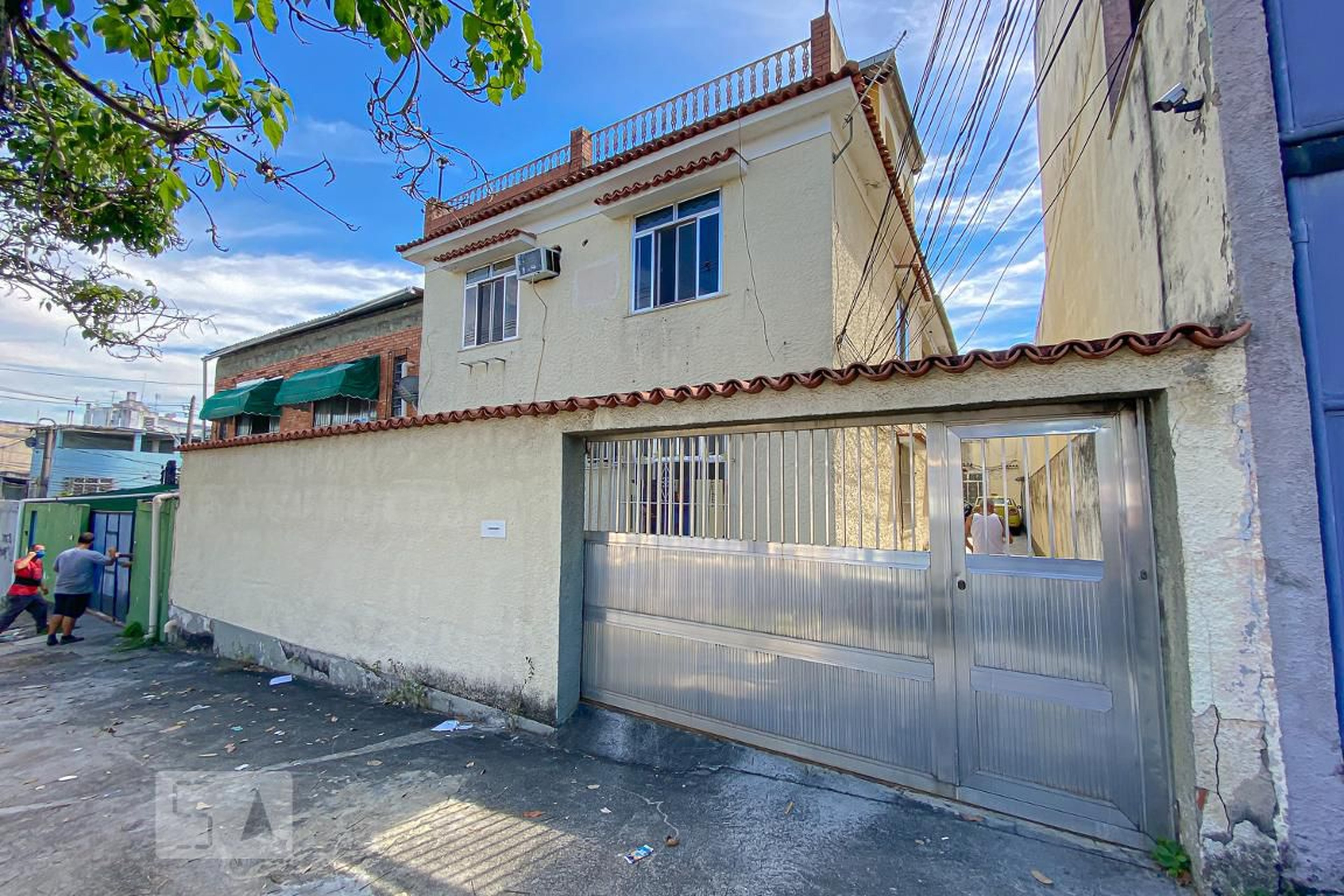 Fachada do prédio Condomínio em Rua Enes Filho, 498