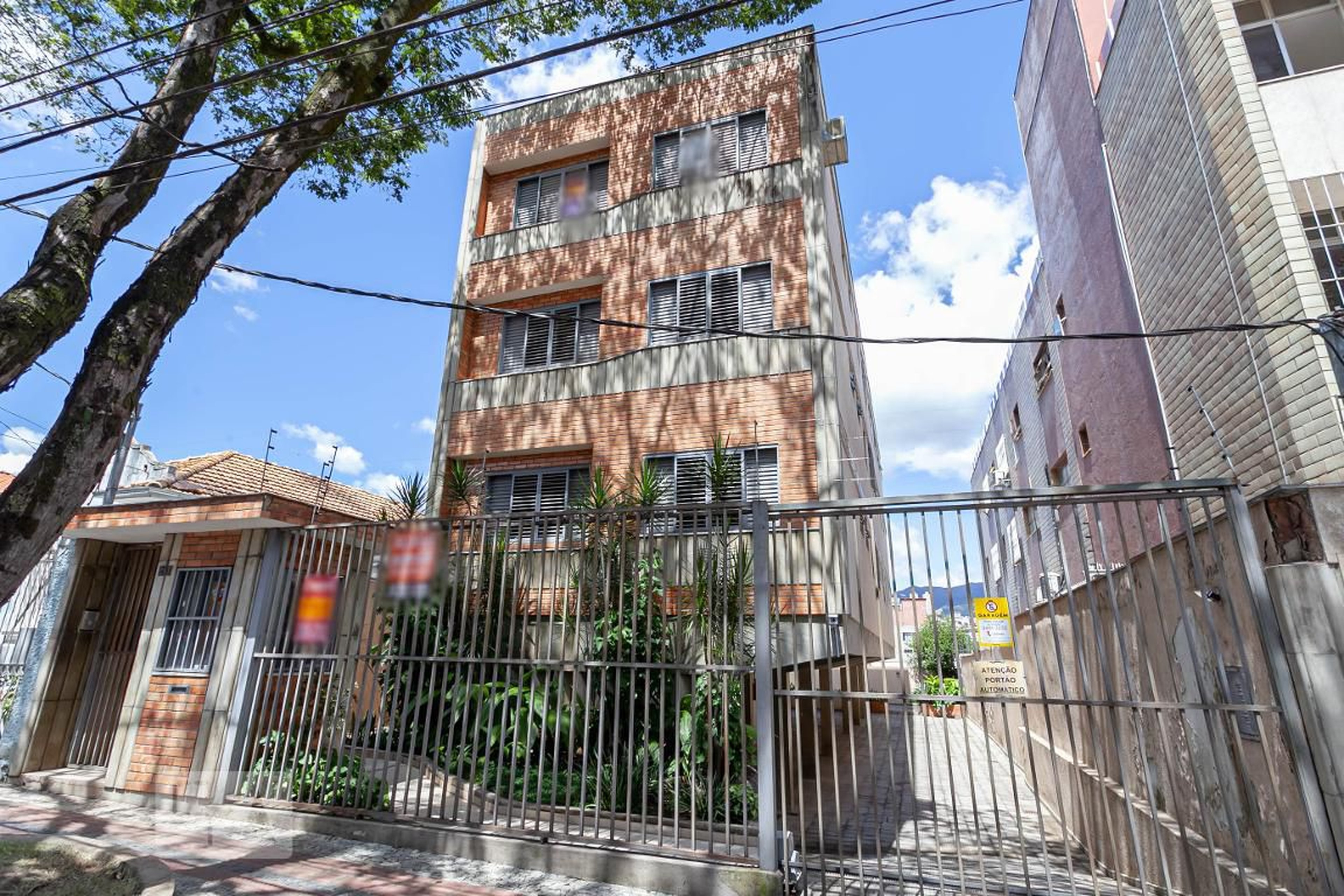 Fachada Condomínio Dona Dica