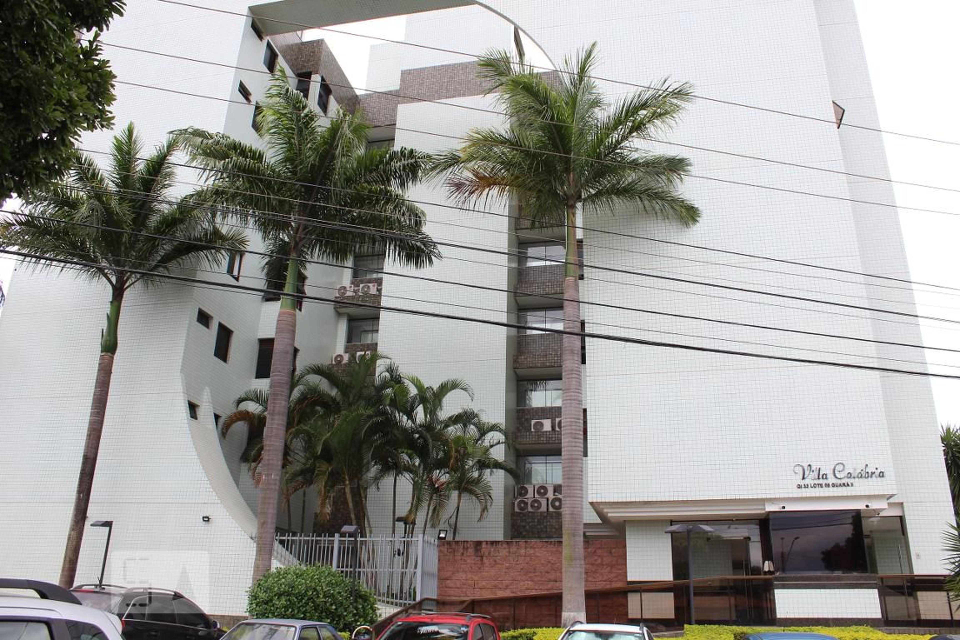 Fachada Residencial Vila Calábria