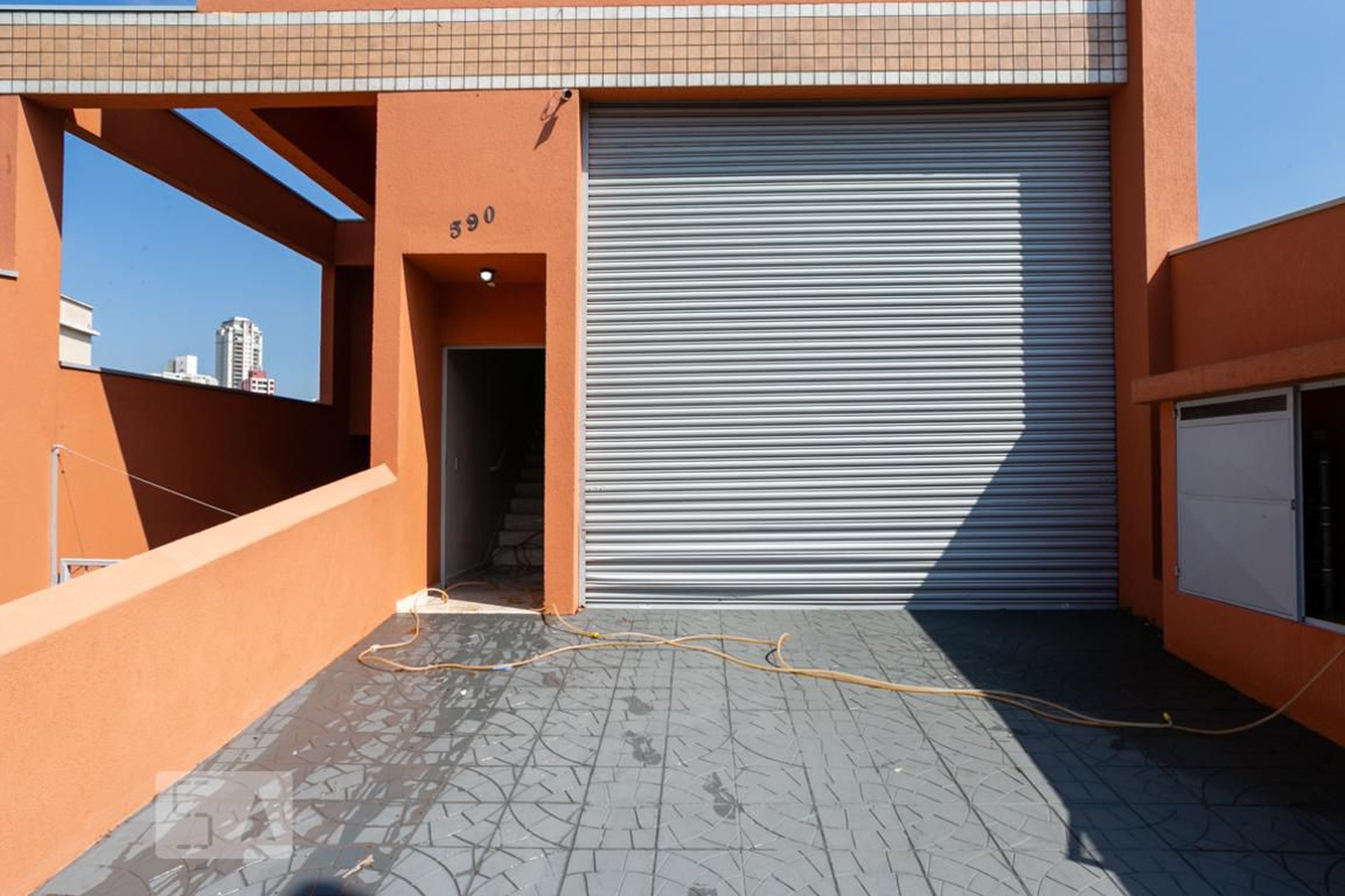 Fachada Condomínio em Rua Mariquinha Viana, 590