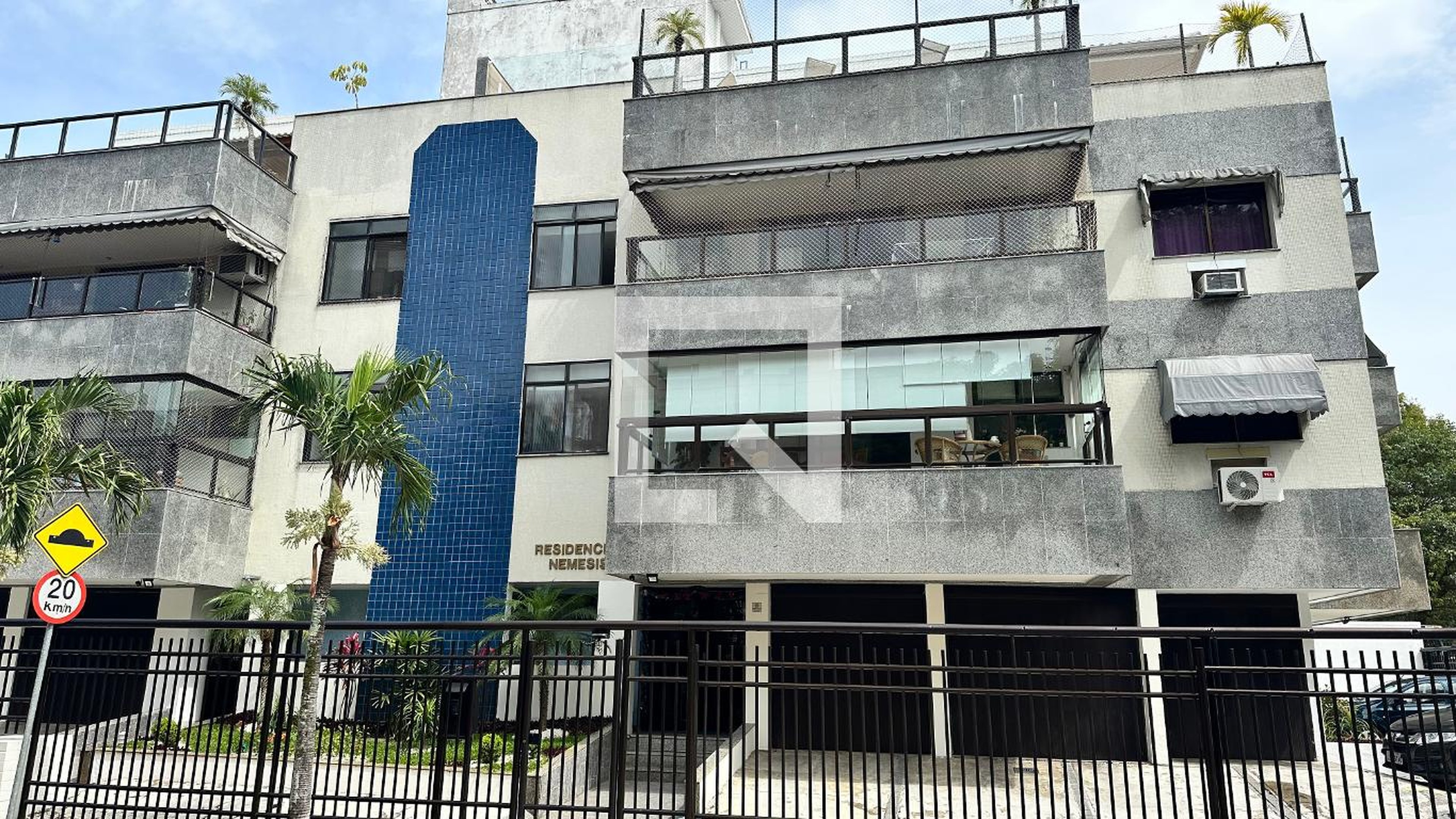 Fachada Edifício Nemesis