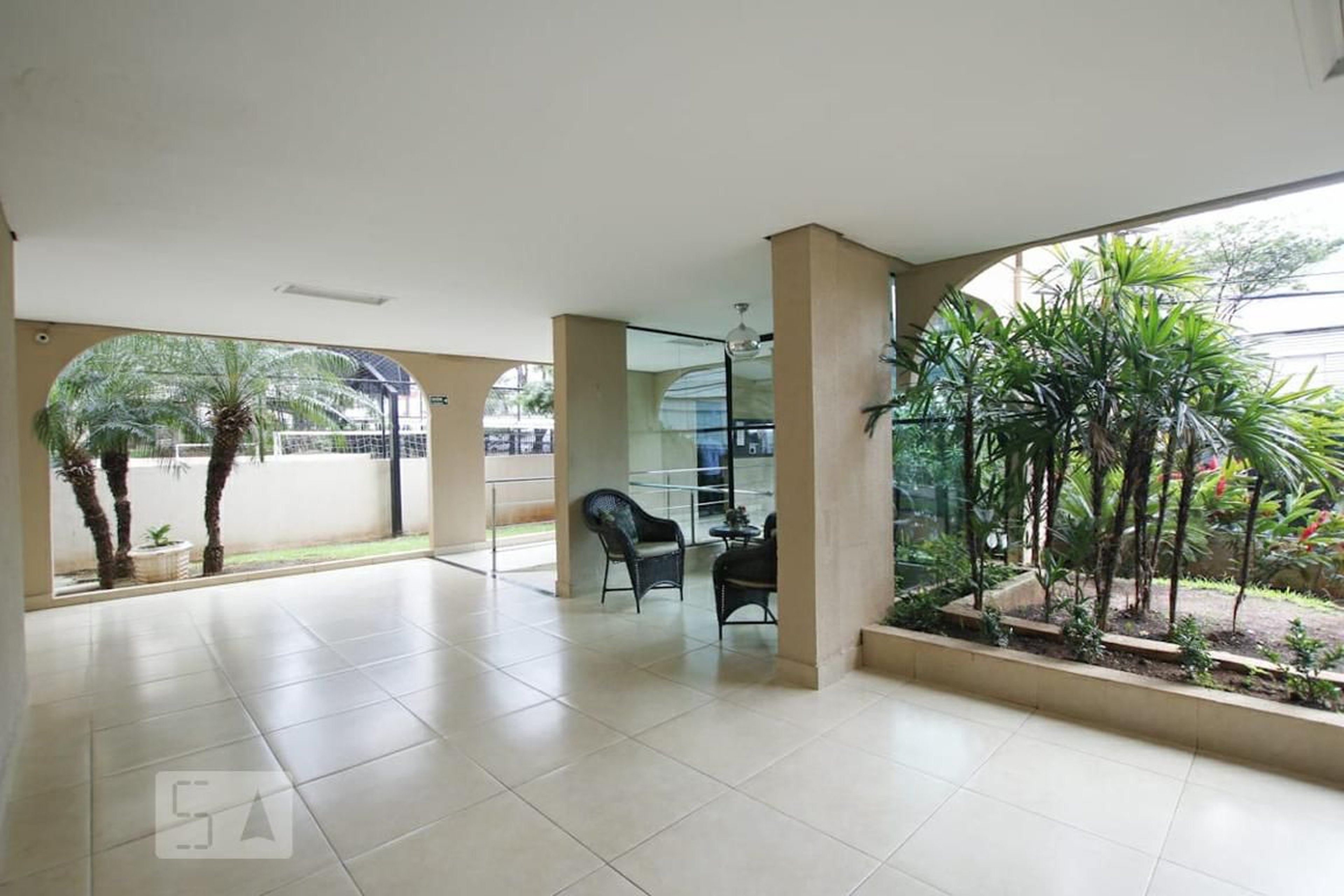 Hall - Edifício Saint Hilaire