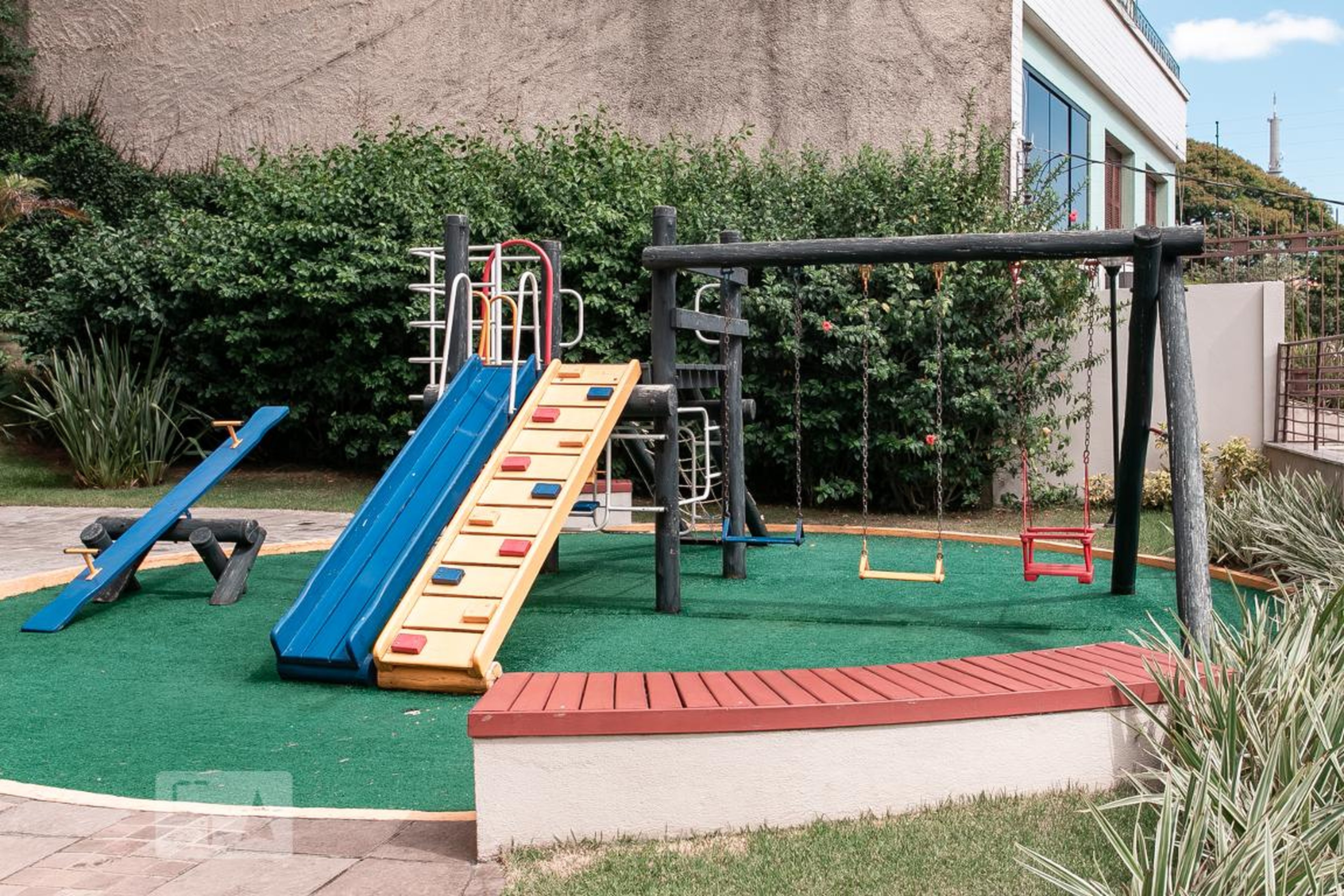 Playground - Sunny Square