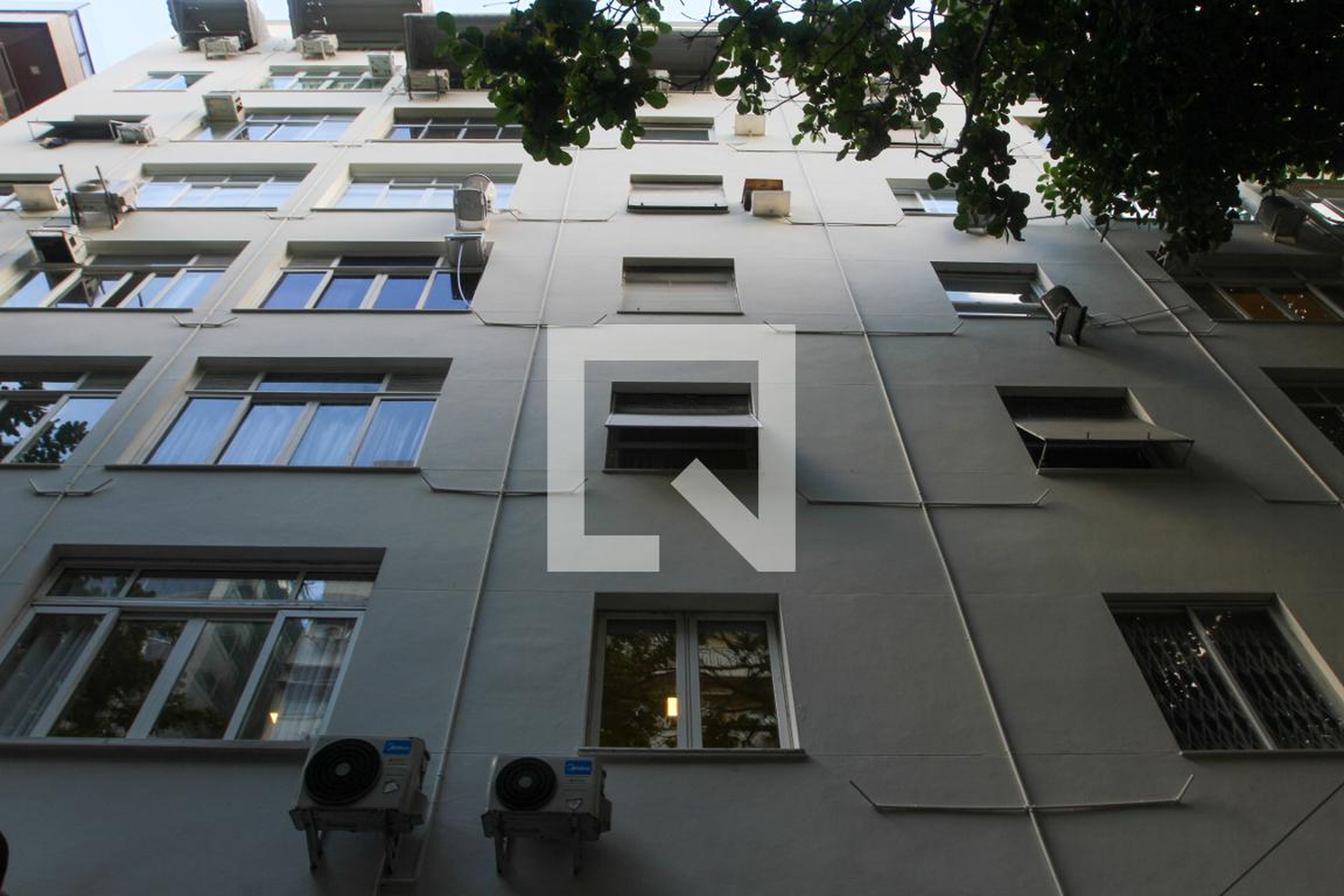 Fachada do Prédio Condomínio Rainha Guilhermina