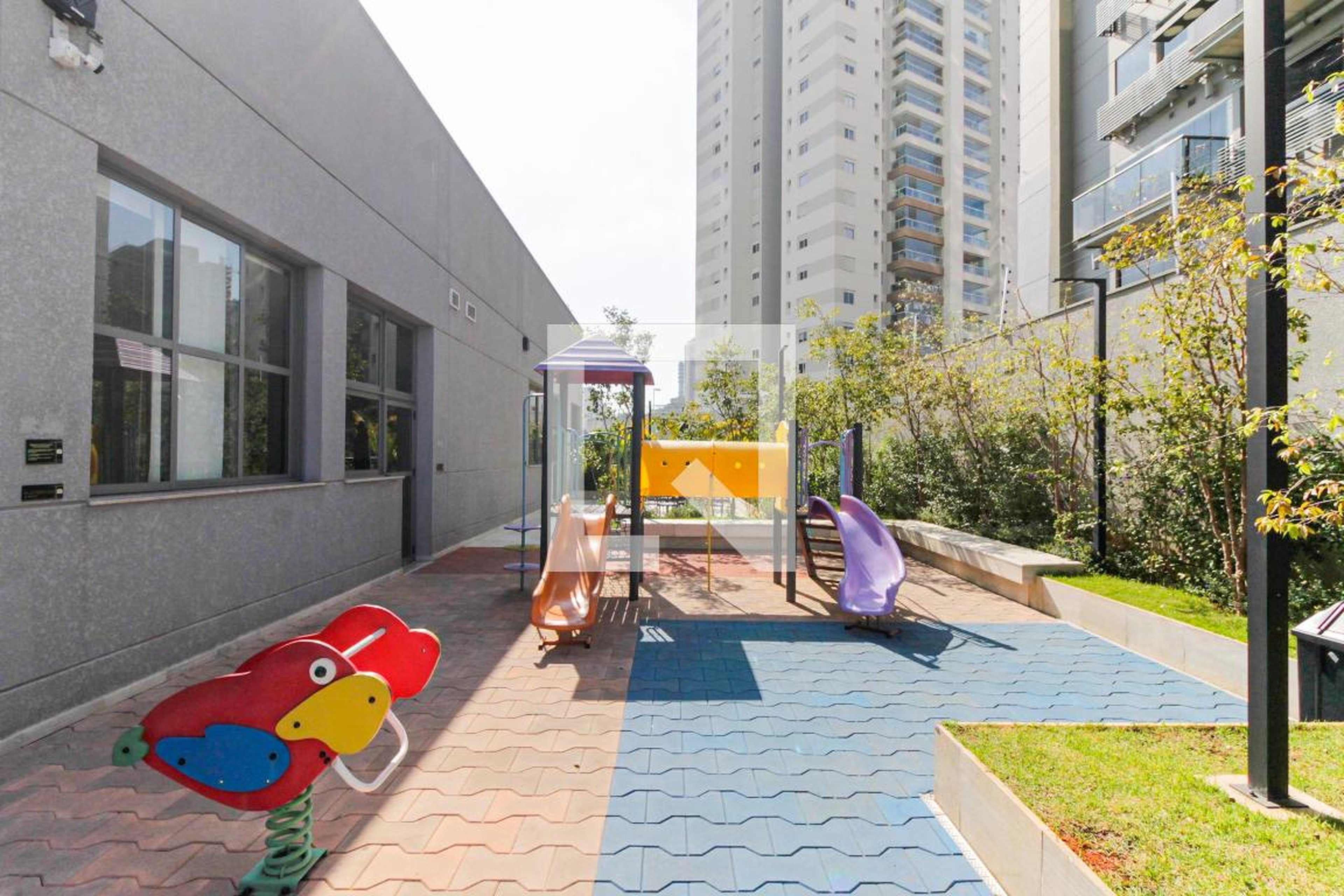 Playground - Verace Brooklin