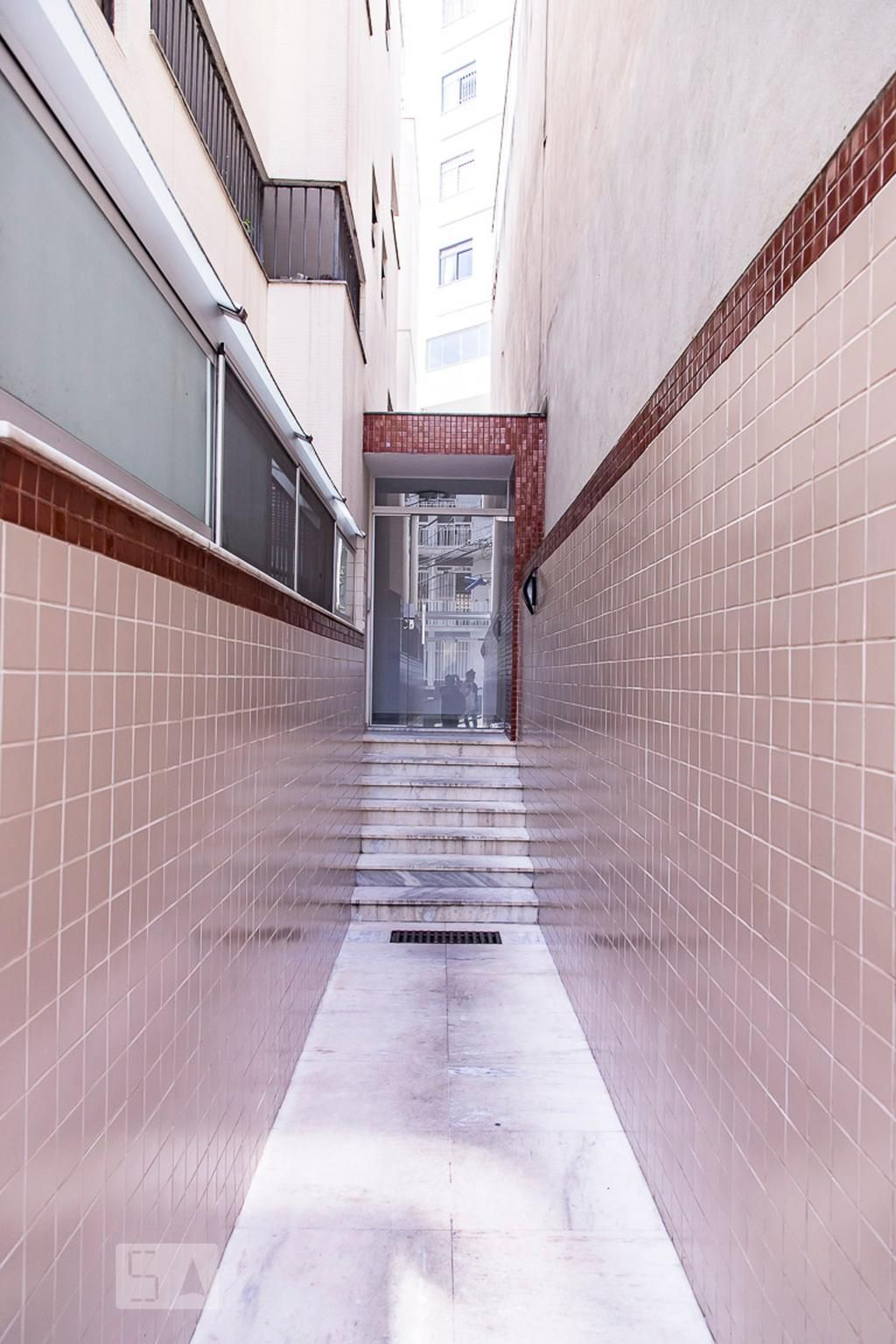 Entrada - Ana Flávia