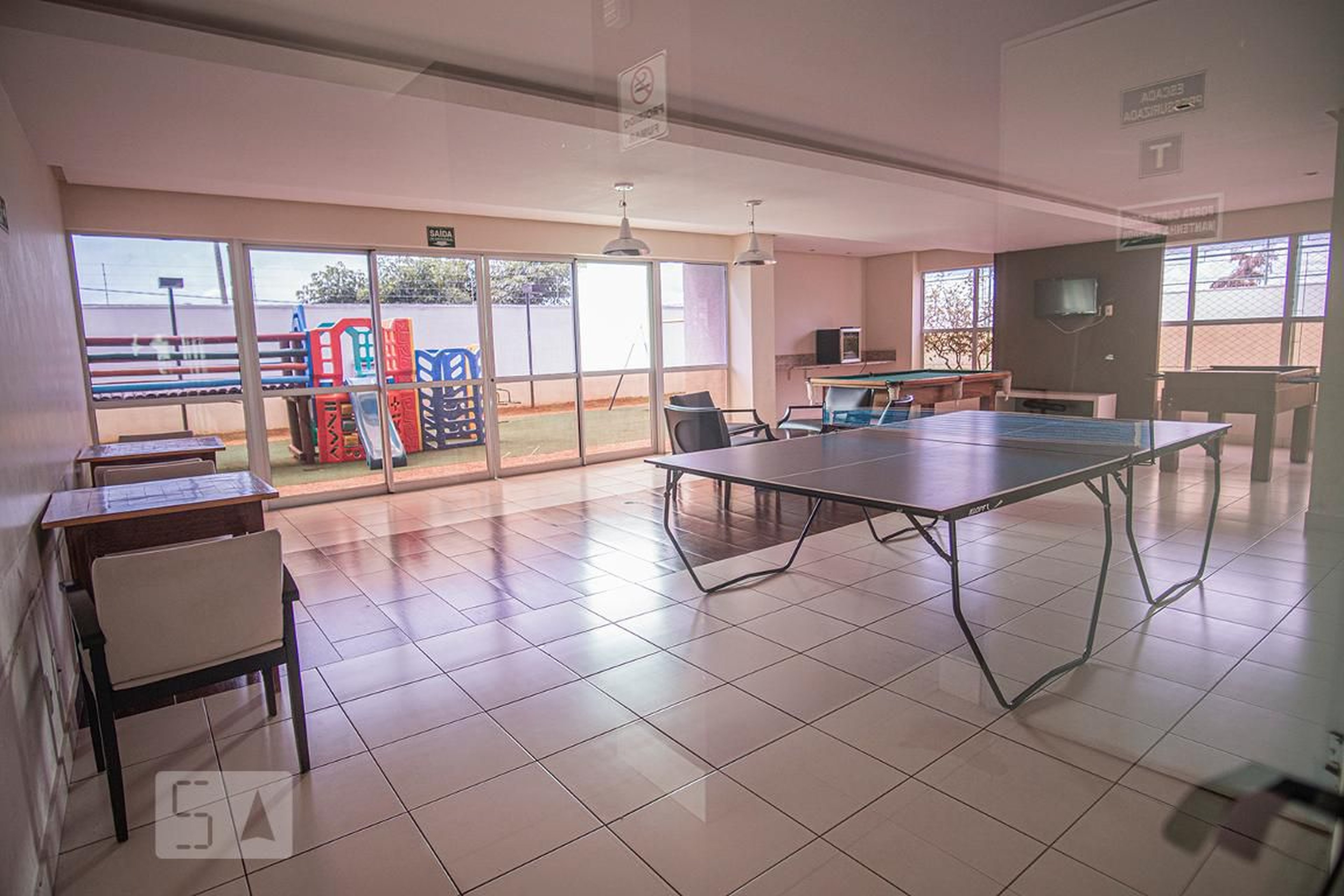 Salão de Jogos - Aquarela  Torre Coral