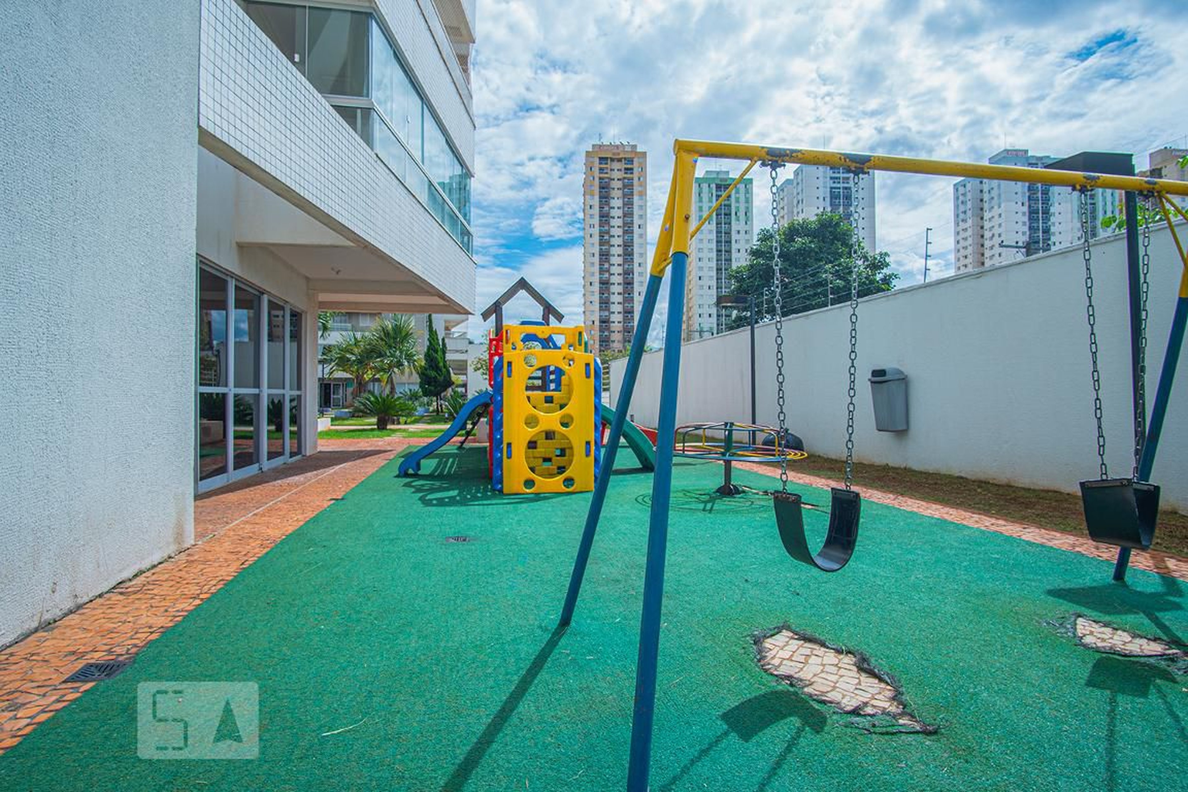 Playground - Aquarela  Torre Coral