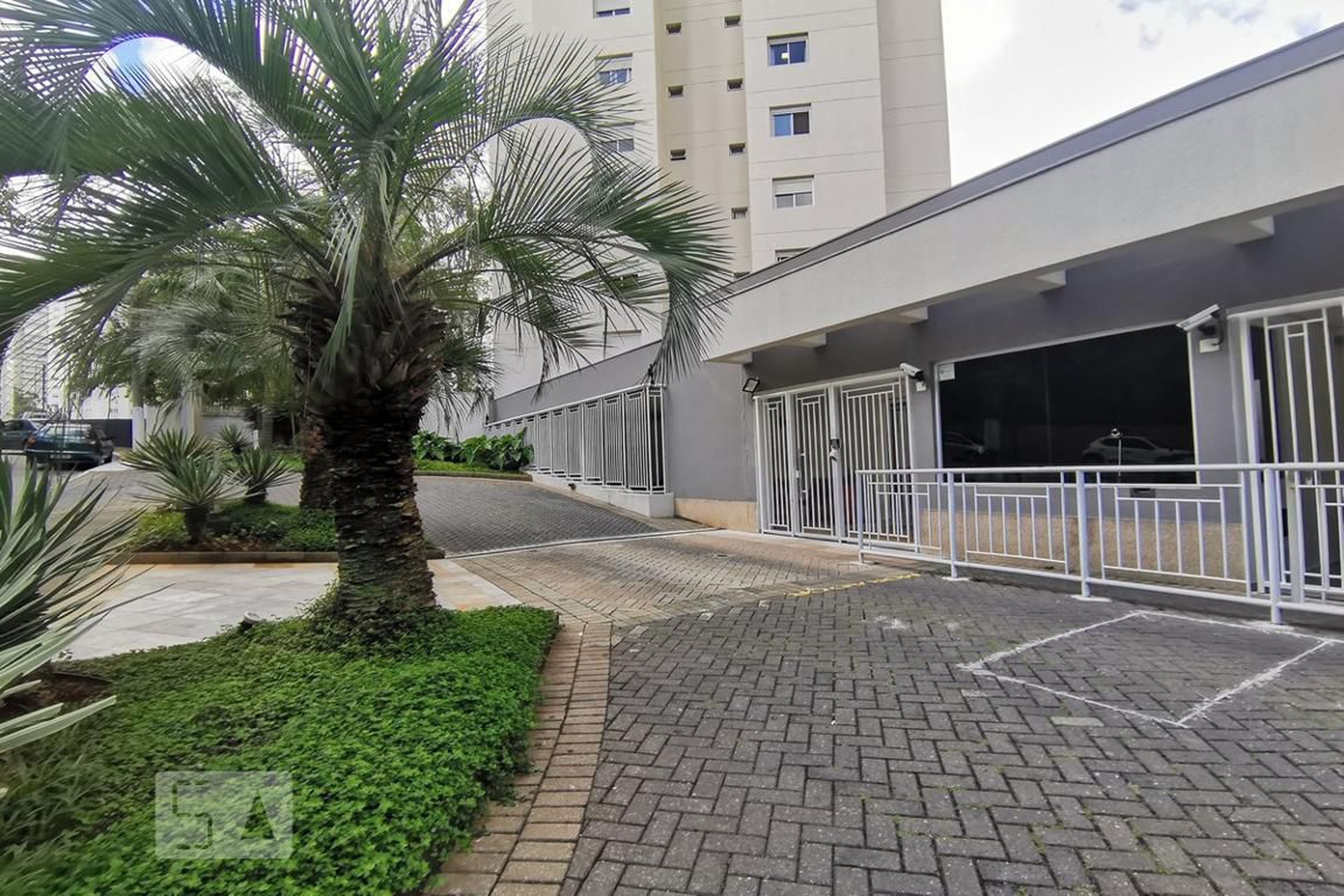 Fachada do Condomínio Condomínio Pinot Noir