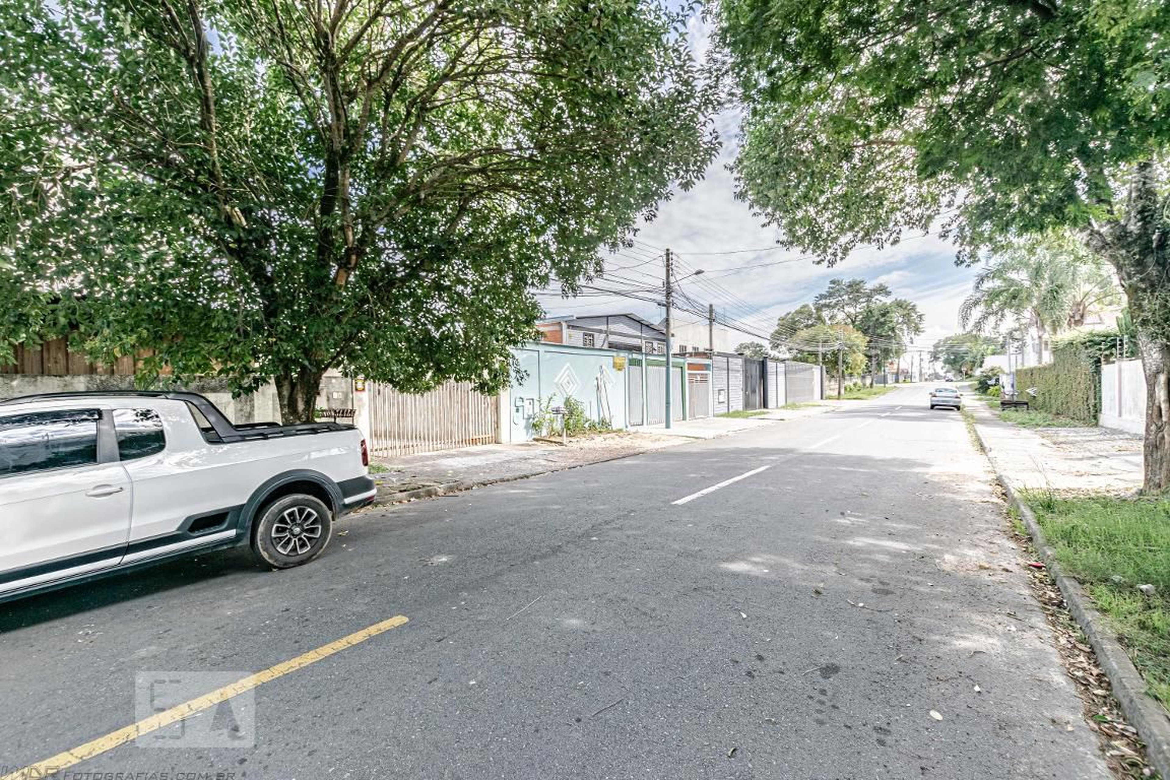 Fachada Condomínio em Rua Cruzeiro do Sul, 661
