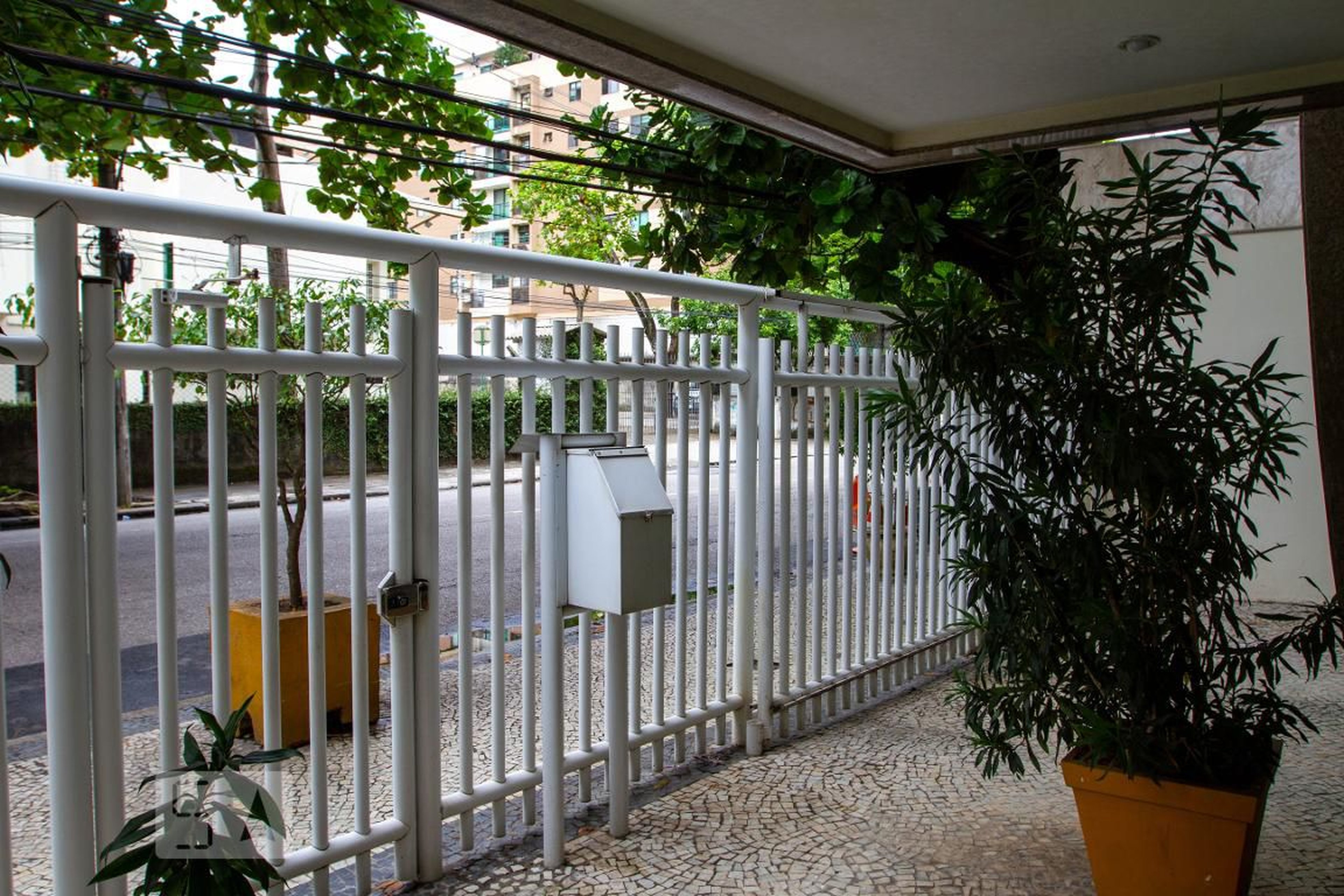 Entrada do Prédio - null